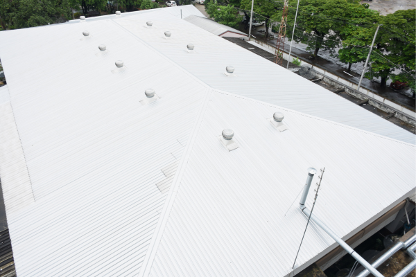 the benefits of commercial roof maintenance