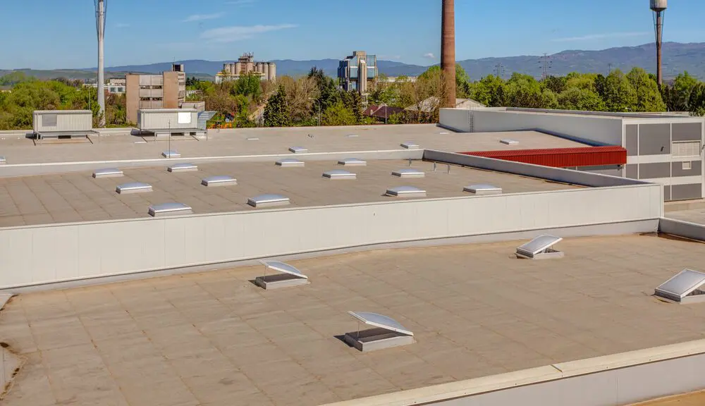 Key Benefits of Hiring Local Commercial Roofing Contractors In Virginia Beach 