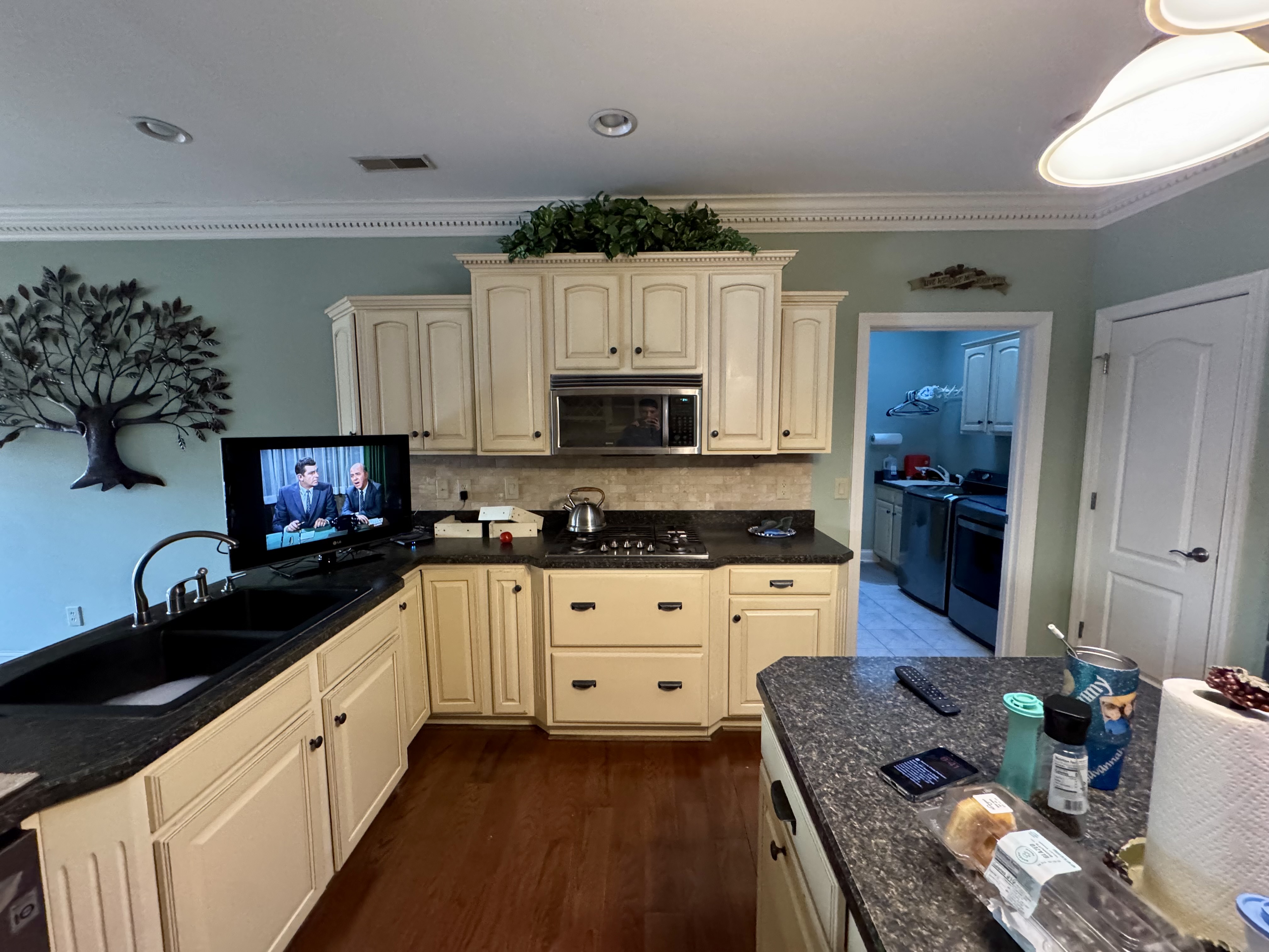 Cabinet Painting by PM Painting LLC Cabinet Painting by PM Painting LLC