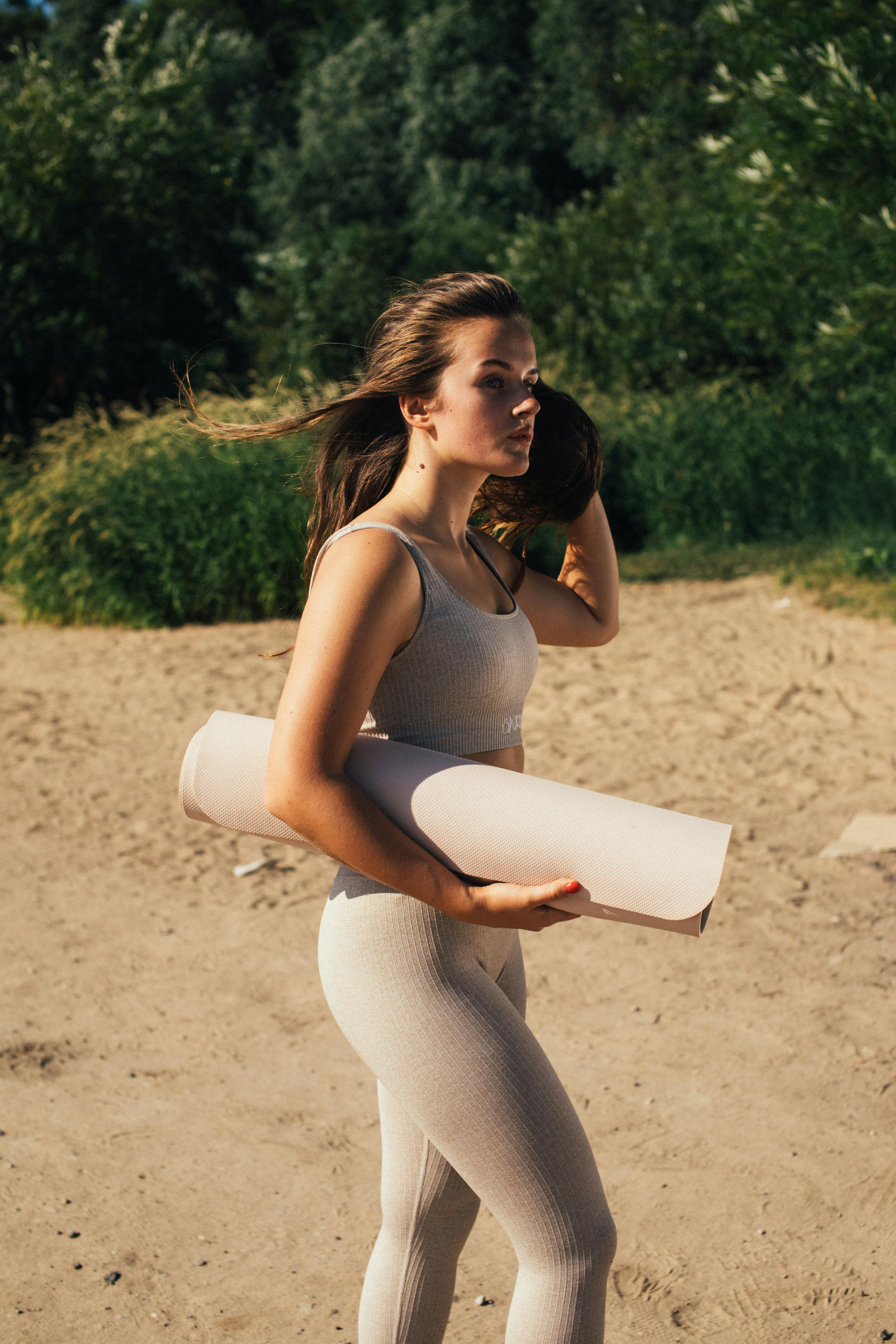 From Meetings to Movement: A Busy Professional's Guide to Daily Fitness