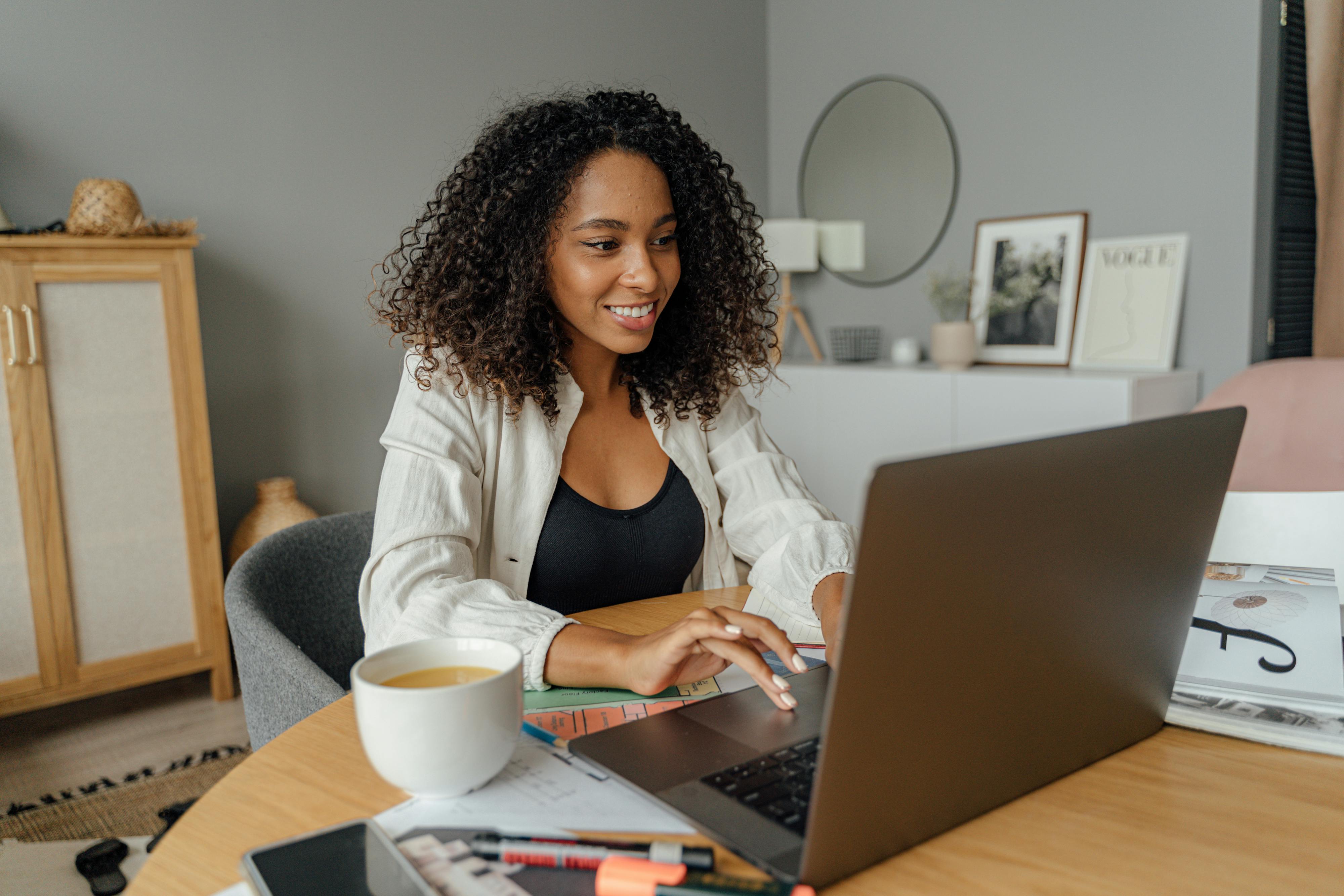 Quick and Effective Workday Workouts for Remote Professionals