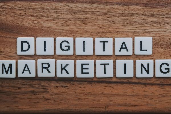 What is digital marketing to small businesses?: A General Overview