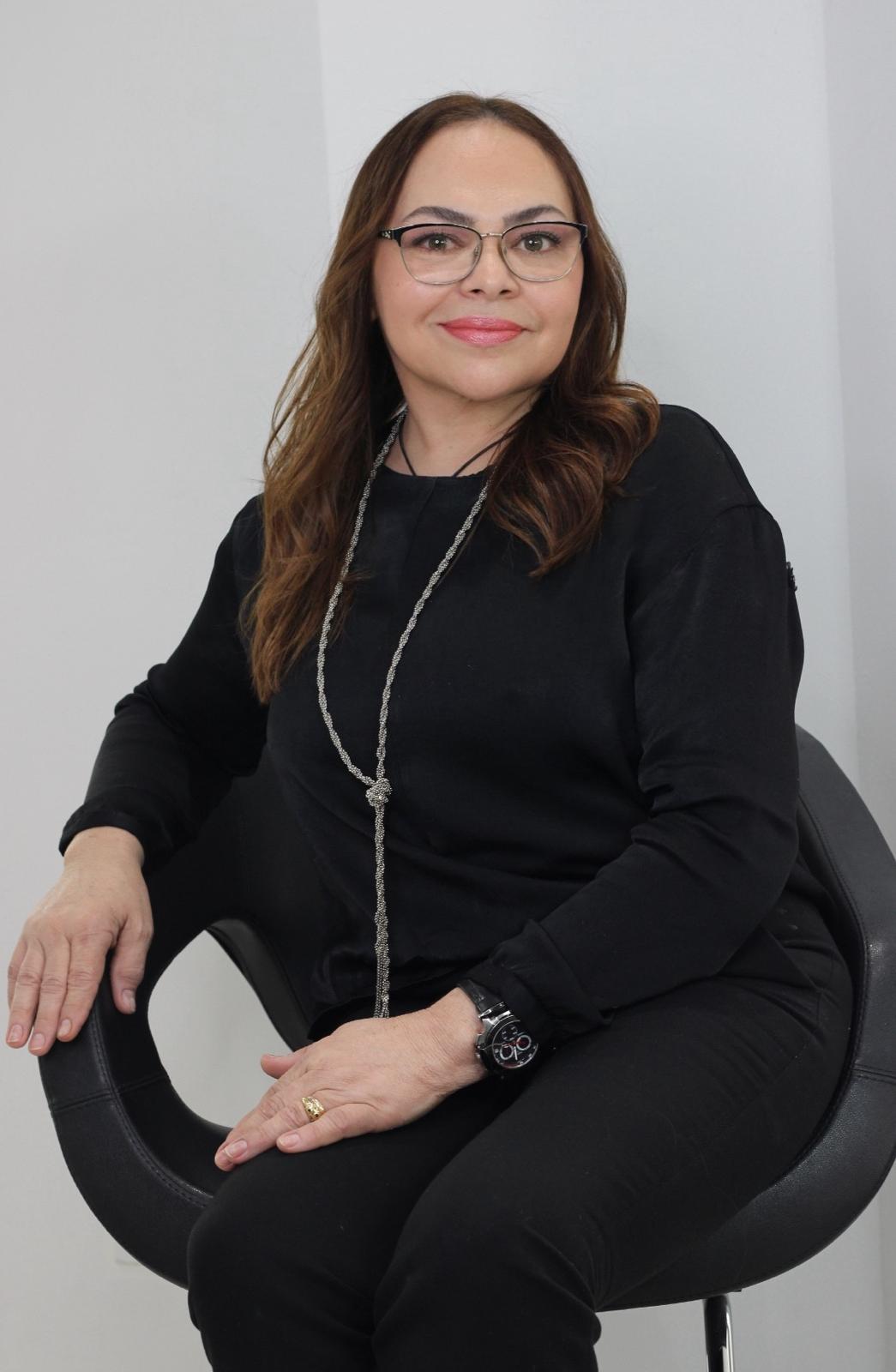 Zelia Bezerra - Nails Technician and Body Waxer at Studio-D Brickell