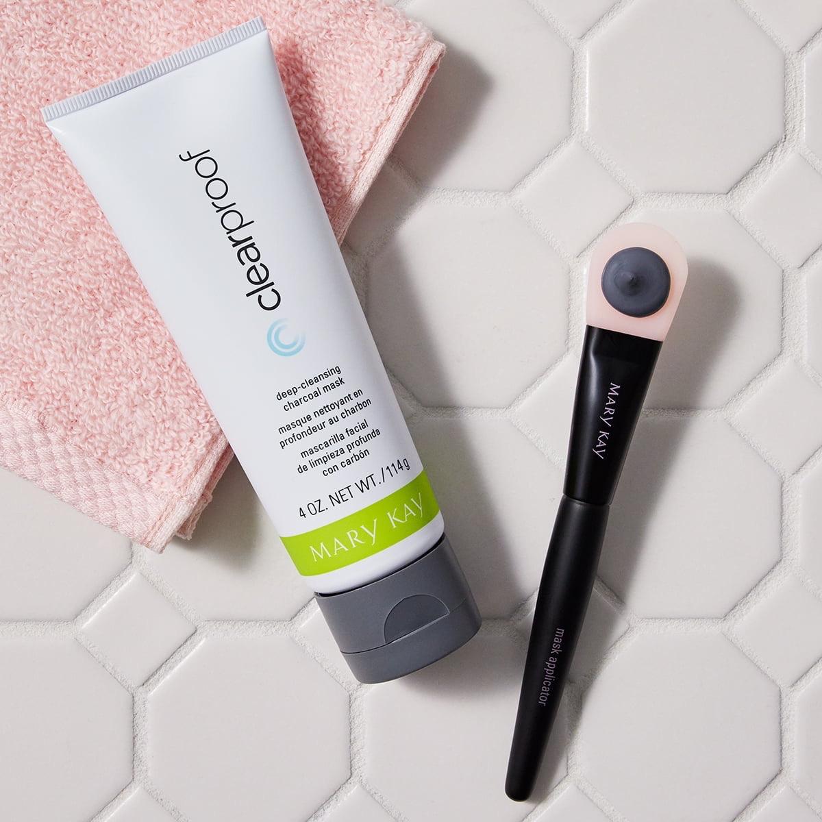 Mary Kay ClearProof Deep Cleansing Charcoal Mask Mary Kay ClearProof Deep Cleansing Charcoal Mask