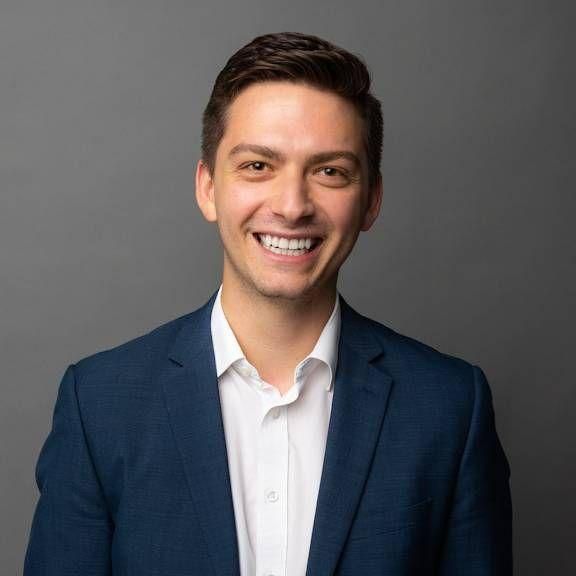 Charlie Jensen is the owner and founder of Sunpeak Digital Marketing. He has a beautiful golden retriever and a spunky poodle mix.