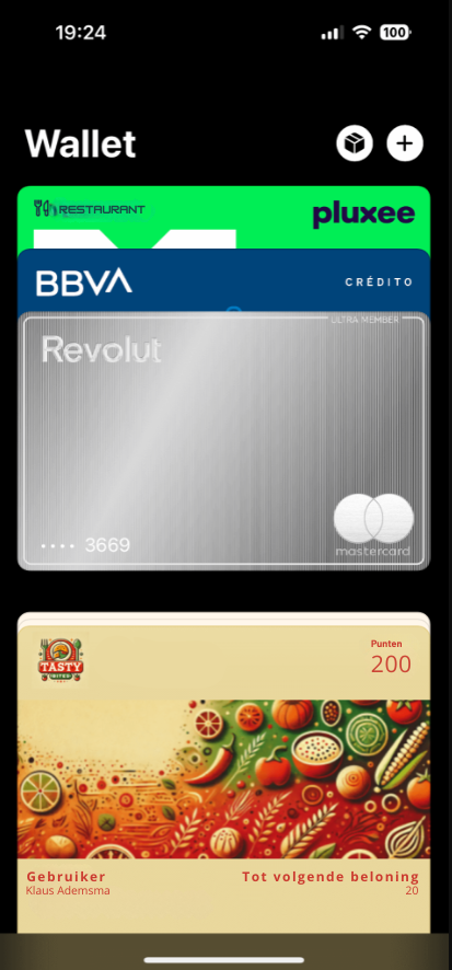 Apple Wallet with VormVooruit Card
