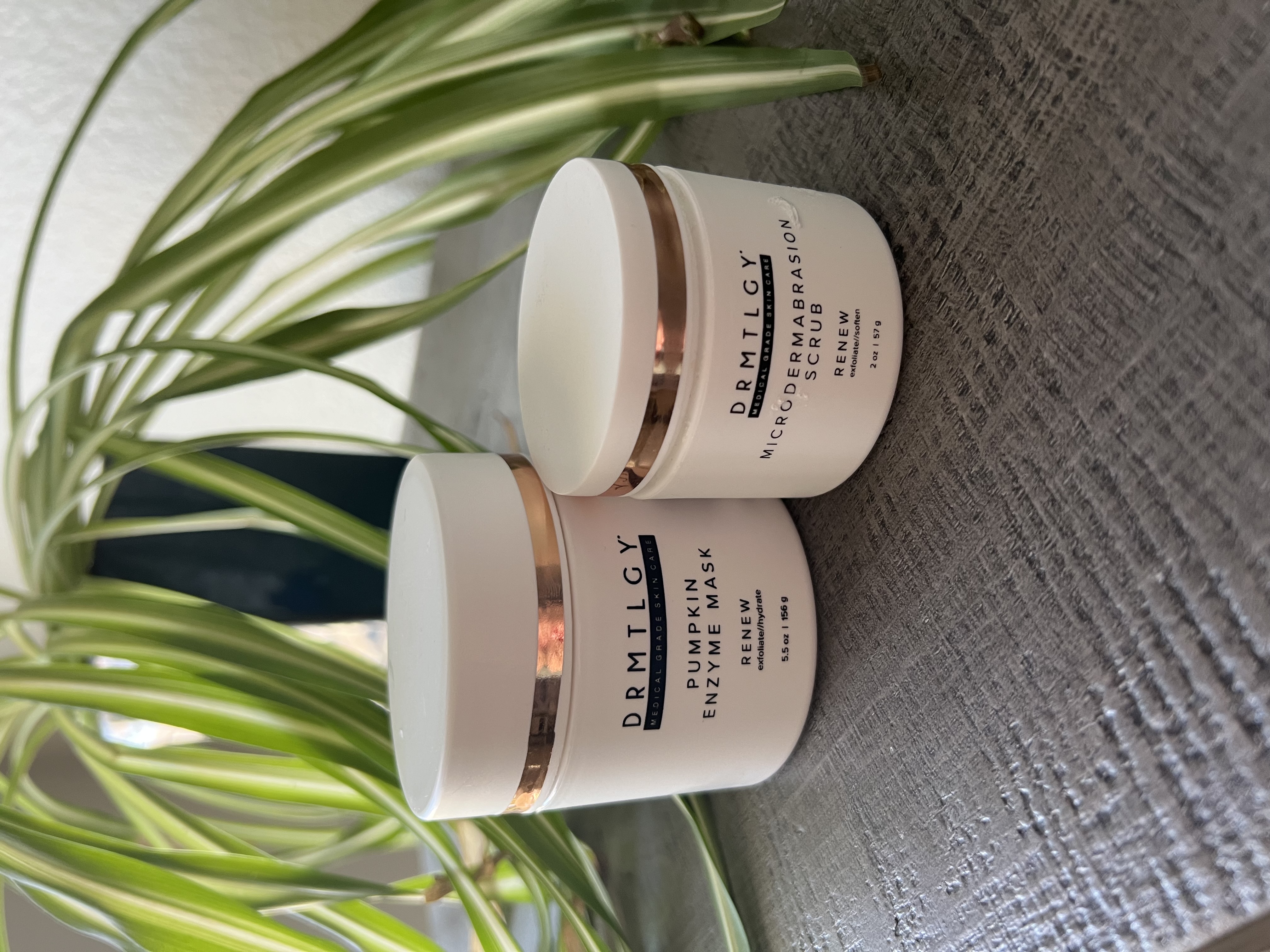 facial scrub and exfoliator with a pumpkin enzyme face mask 