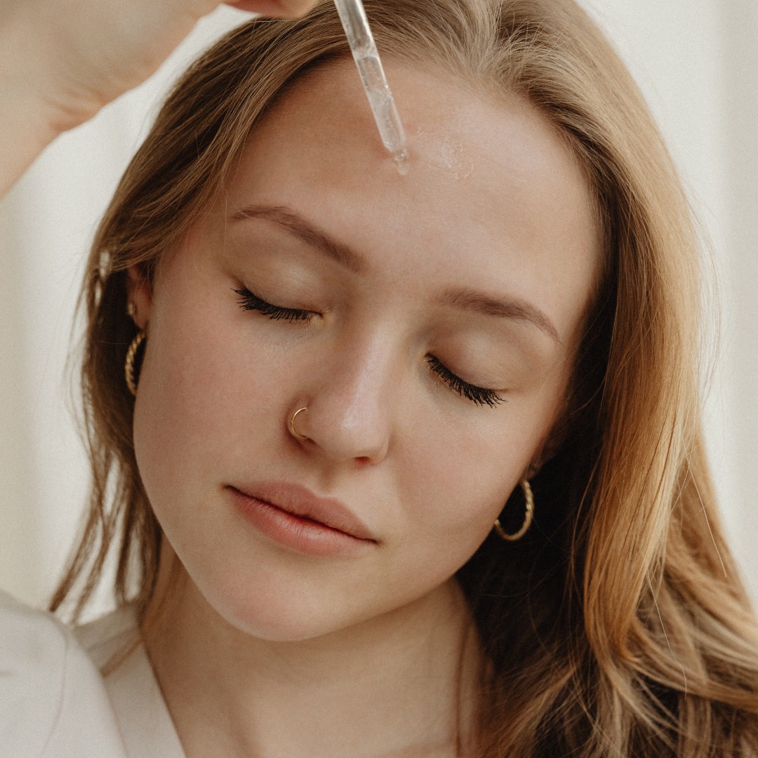 causes-and-treatment-options-for-hormonal-acne causes-and-treatment-options-for-hormonal-acne