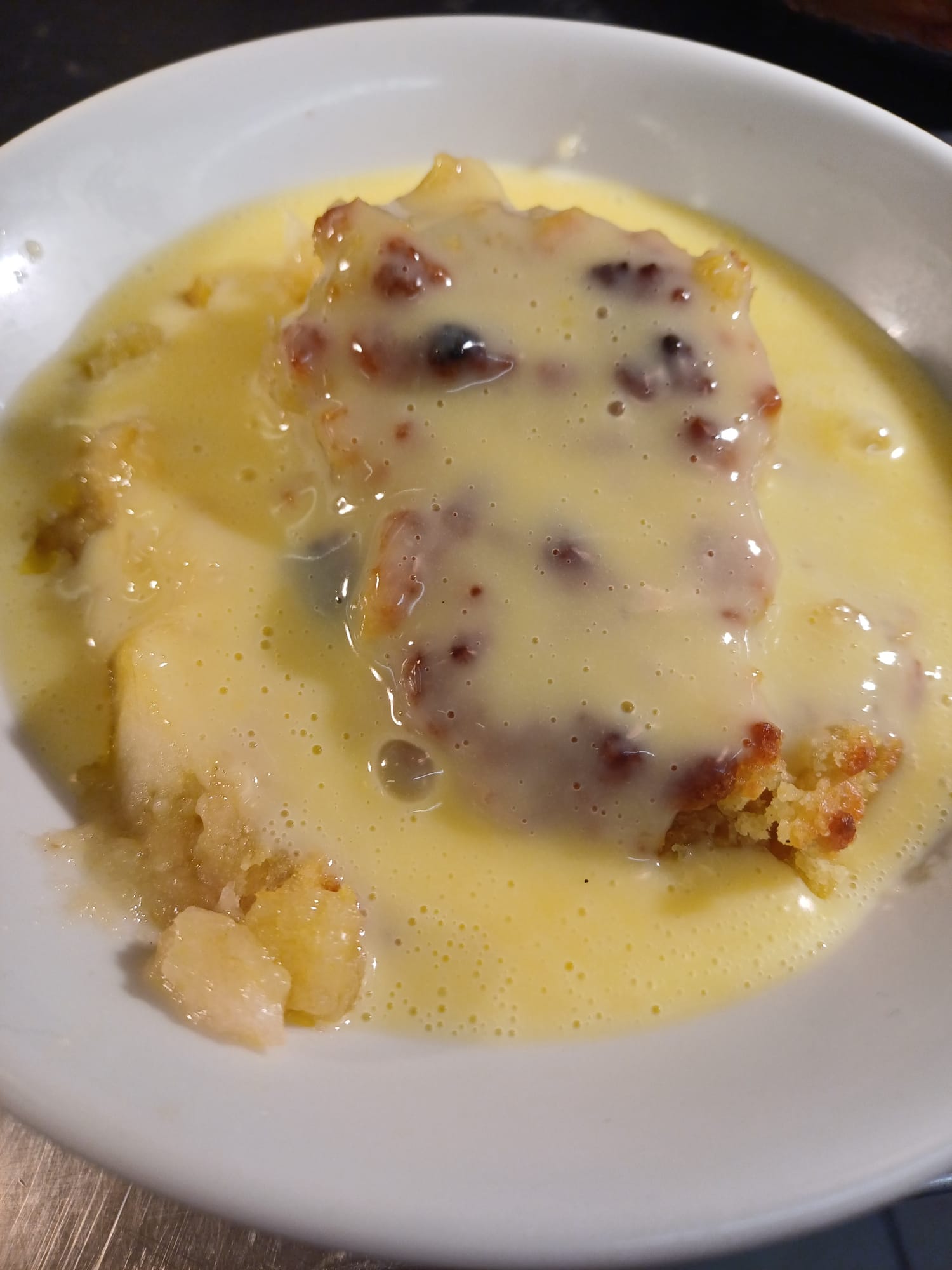 apple crumble and custard