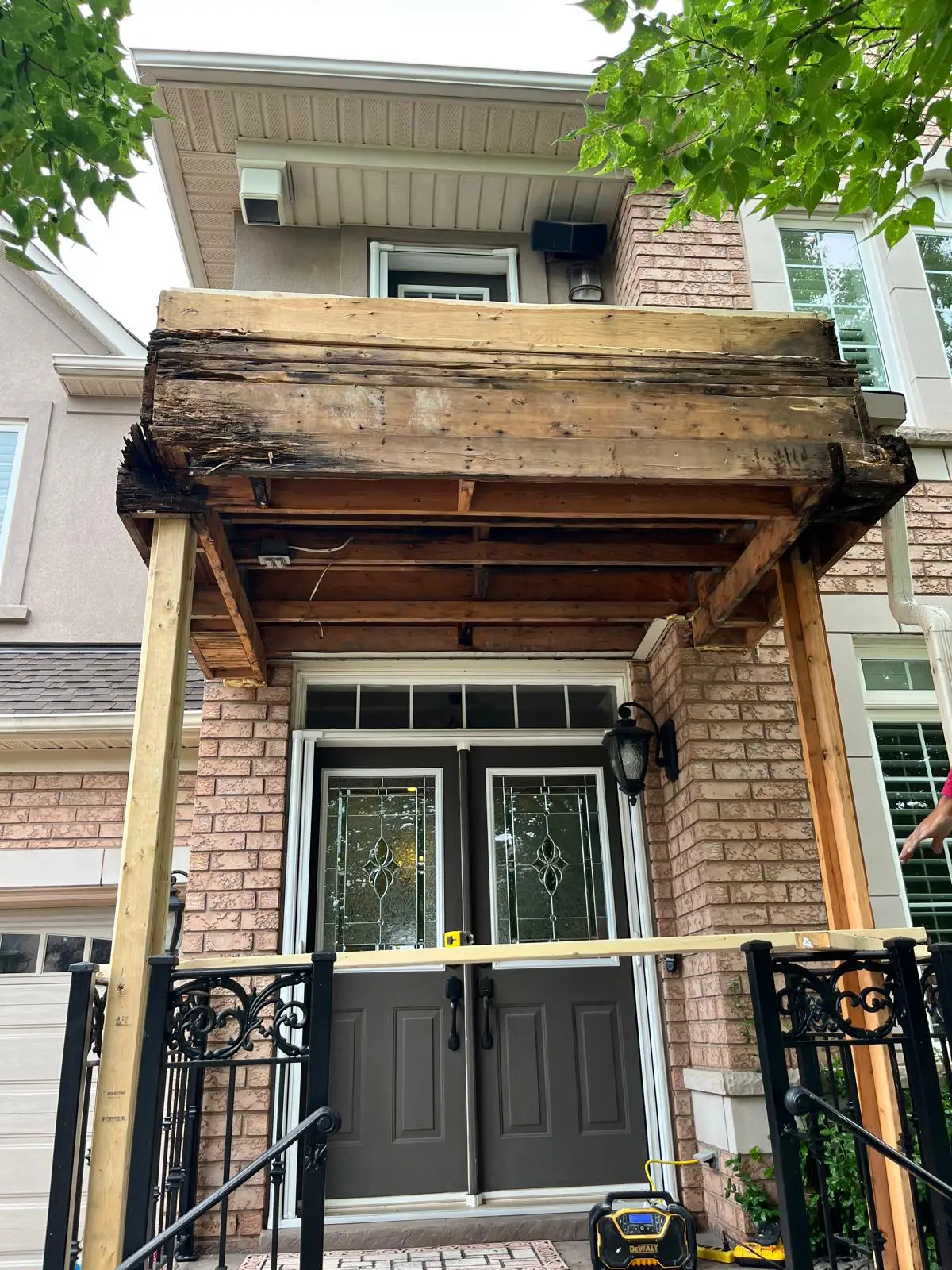 Front Balcony Rebuild in Toronto | Build 4 Outdoors Front Balcony Rebuild in Toronto | Build 4 Outdoors