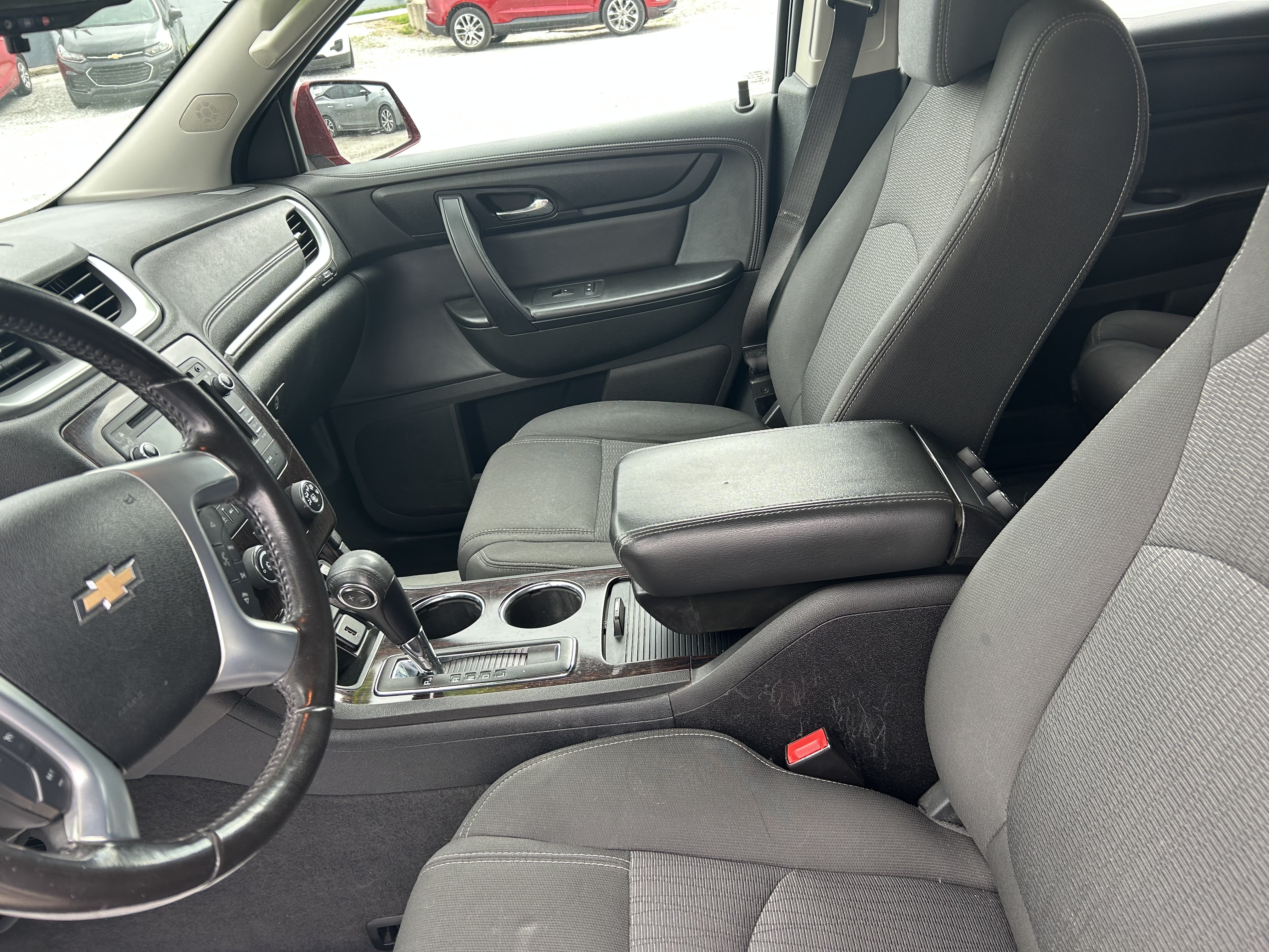 Chevrolet Traverse Side View