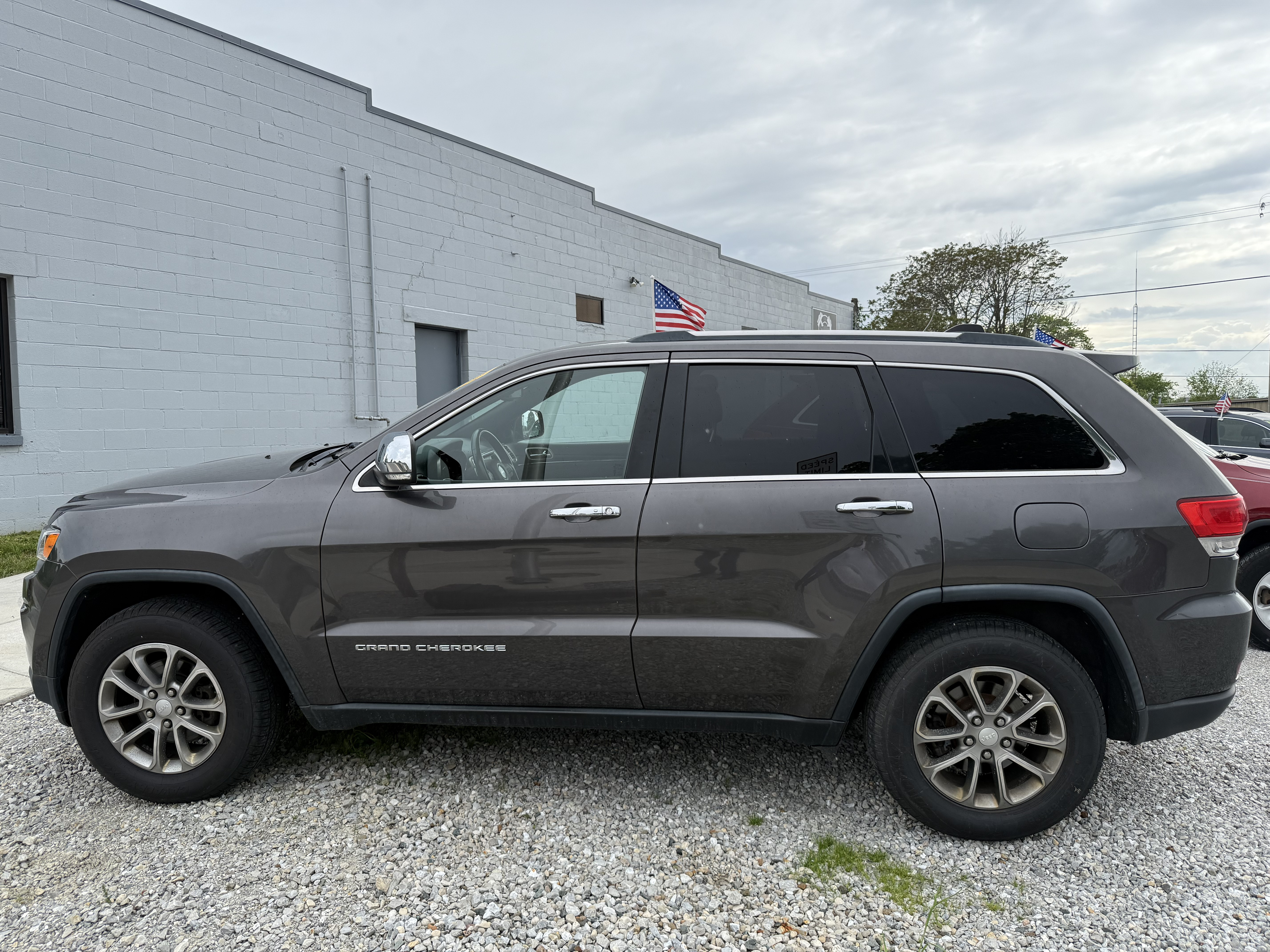 Grand Cherokee Dashboard
