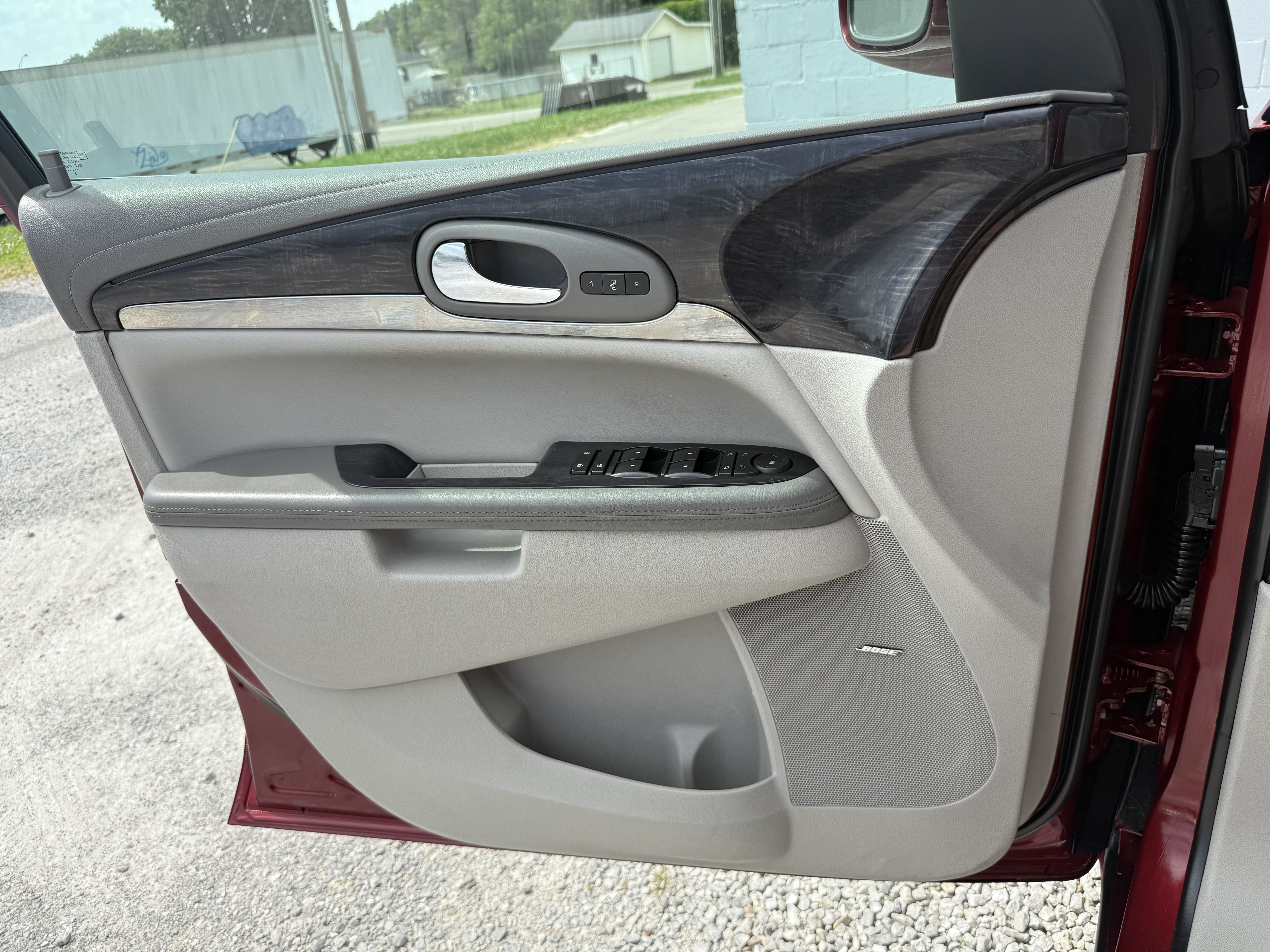 Buick Enclave Dashboard 3