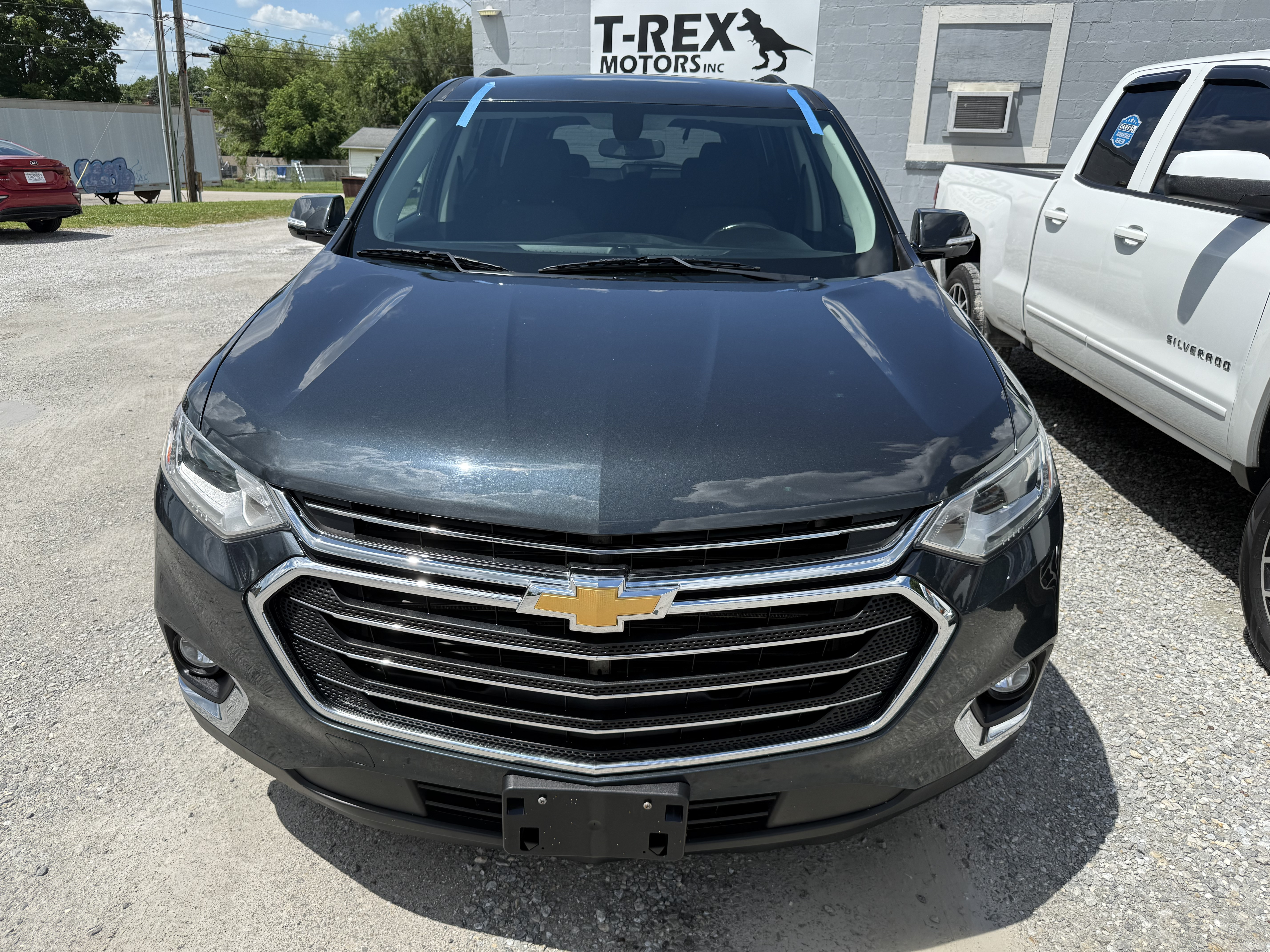 Chevrolet Traverse Side View