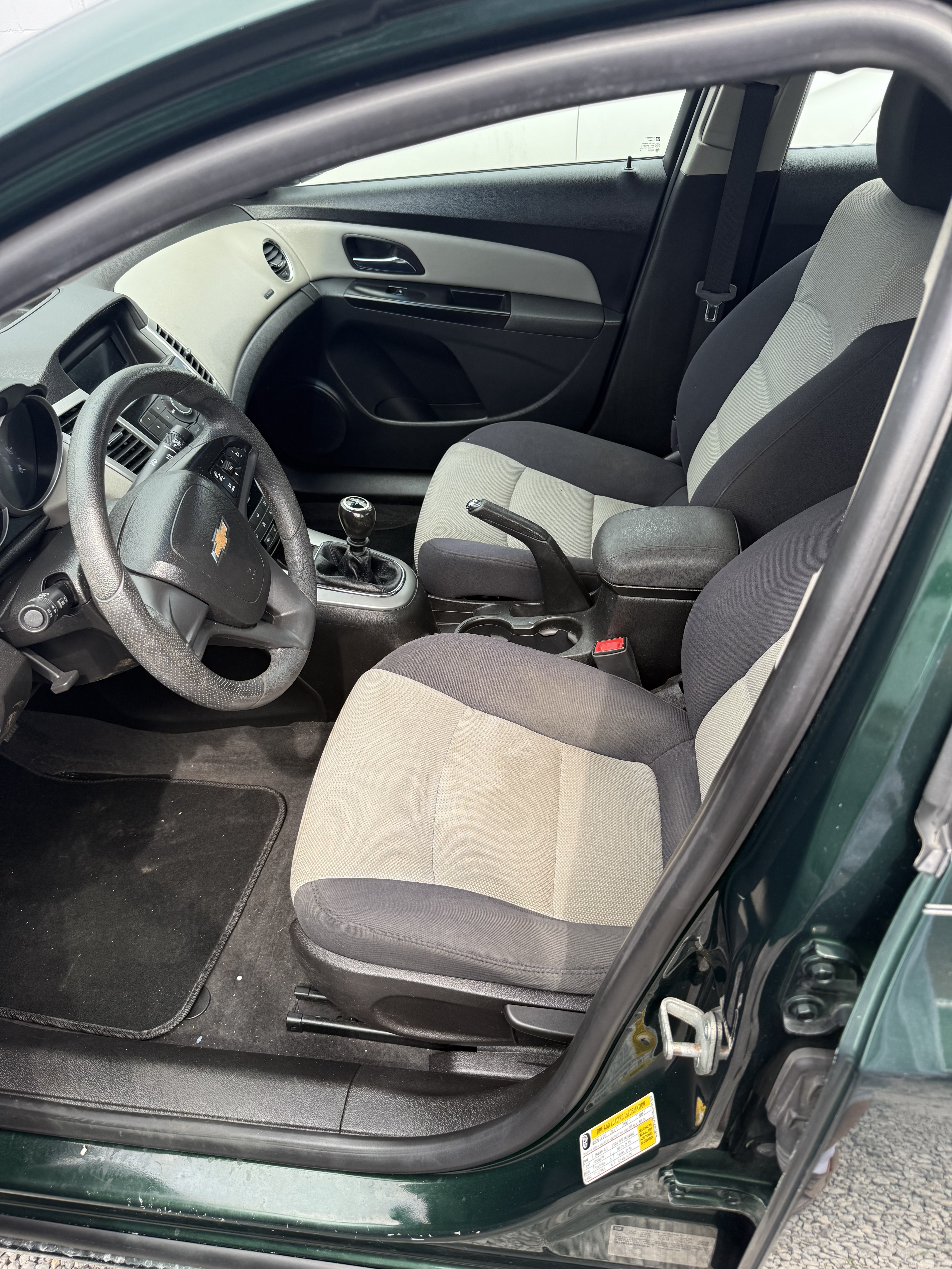 Chevrolet Cruze Interior 1