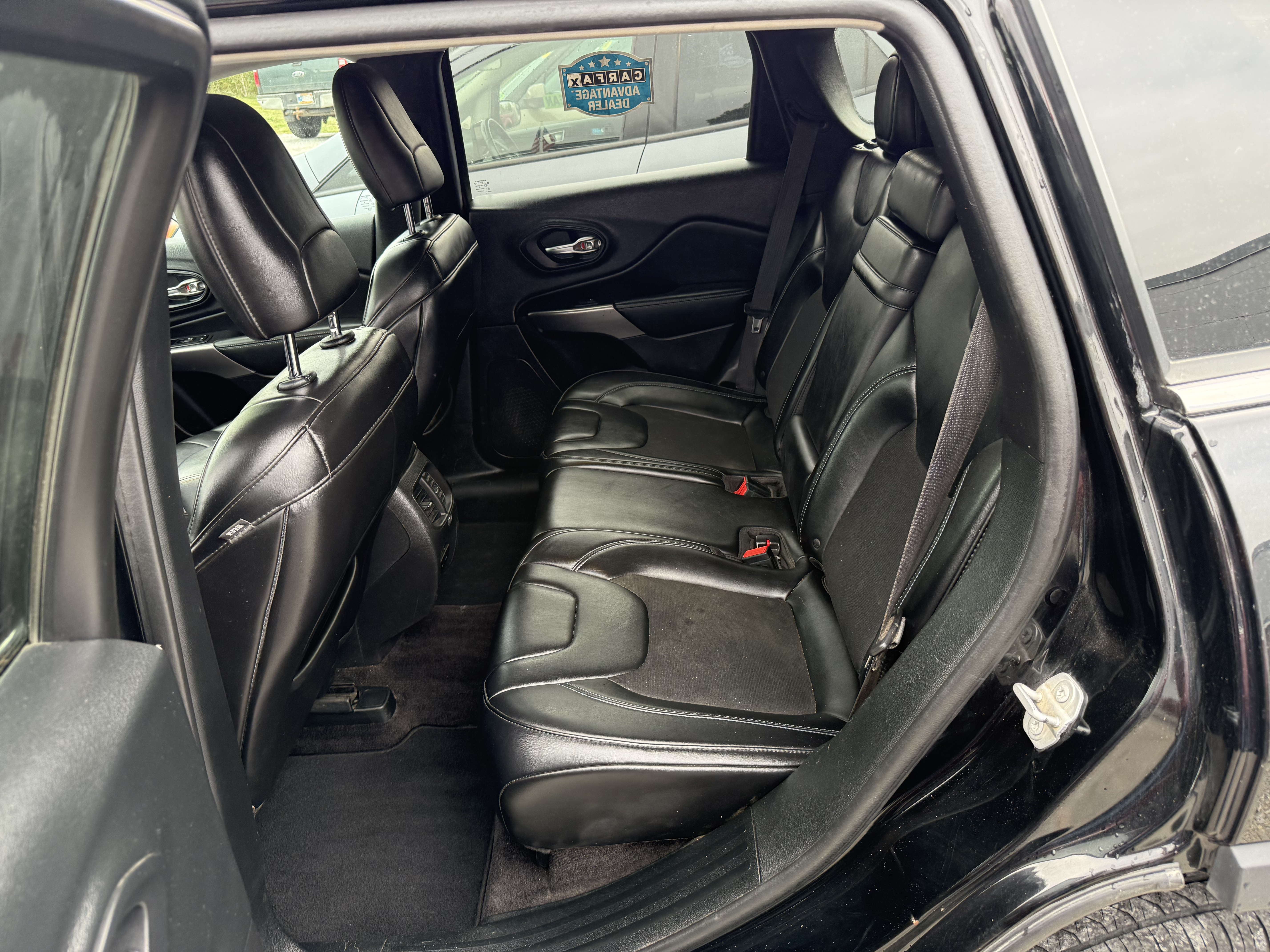 Jeep Cherokee Additional View 4