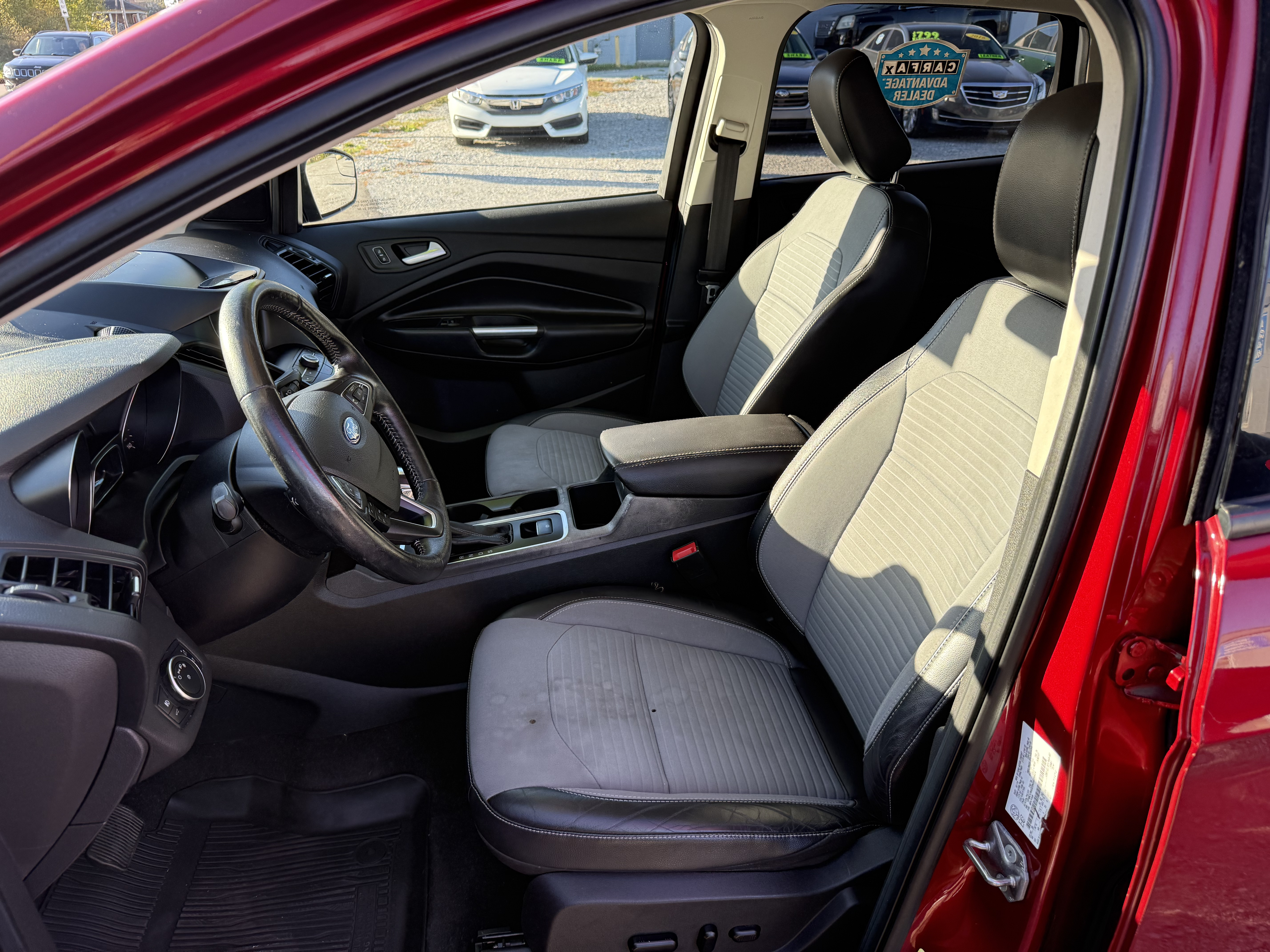 Ford Escape SE View 7