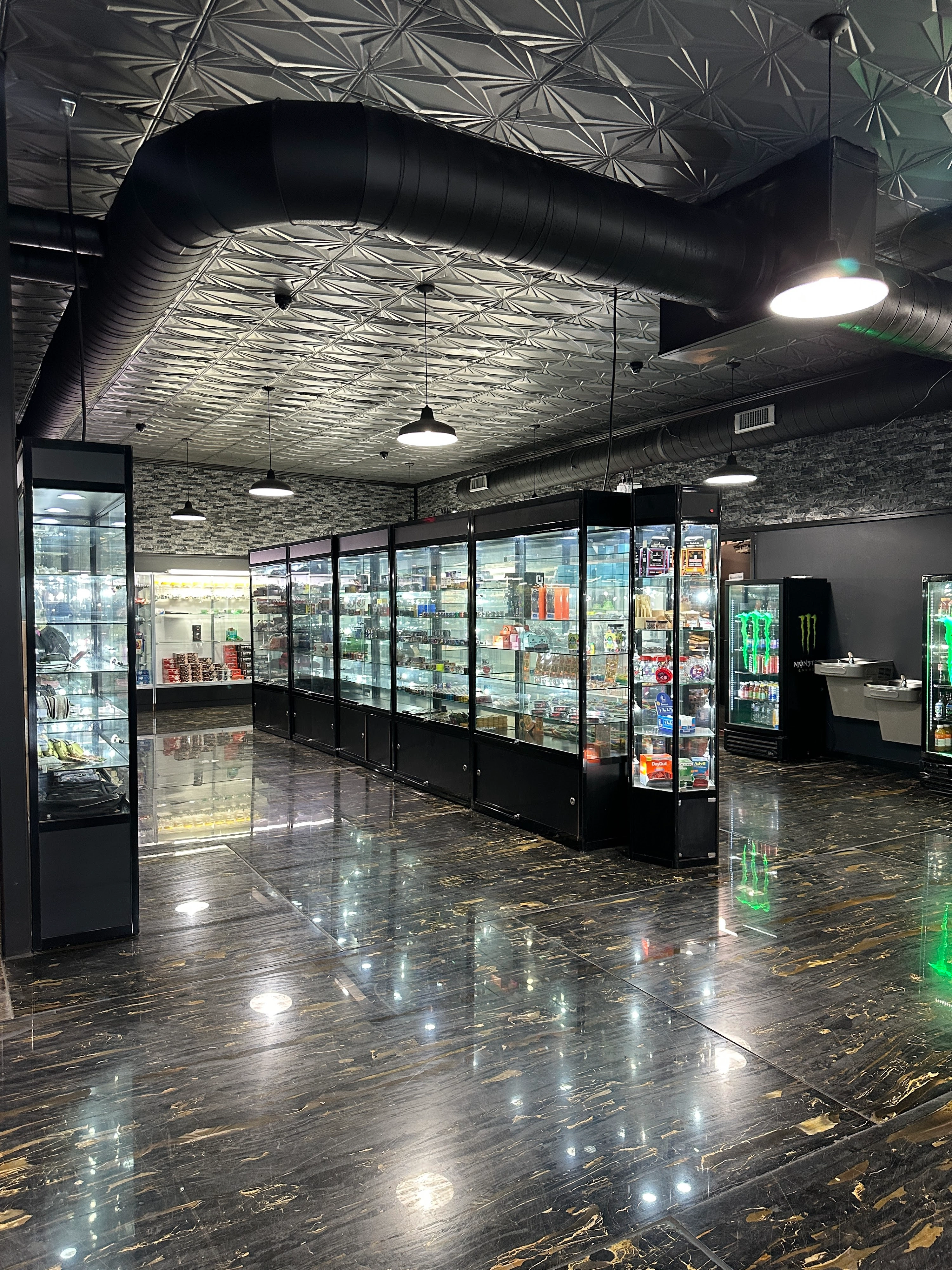 About Studio 420 | Trusted Smoke & Vape Shop in Illinois & Missouri