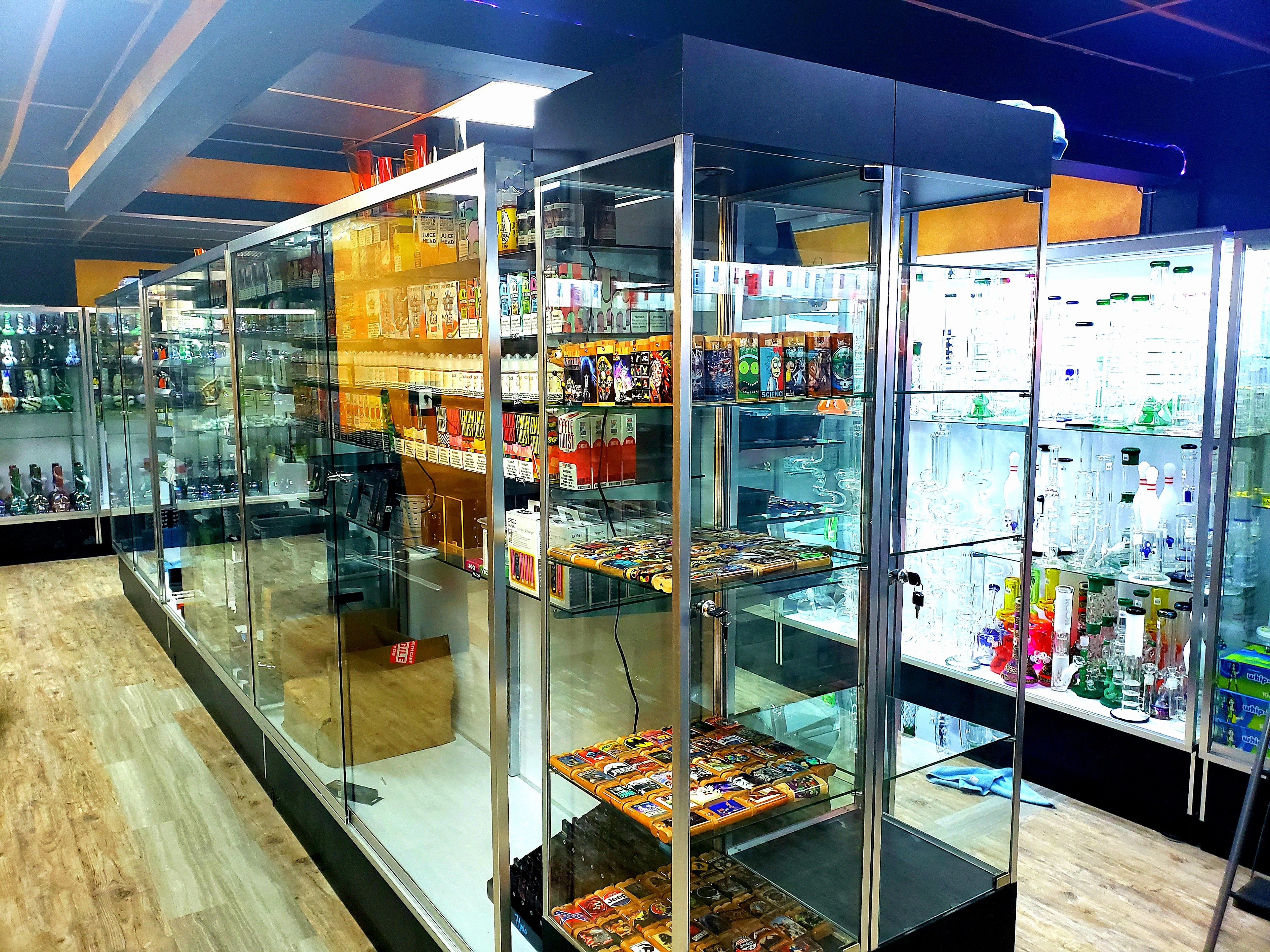 420 Vape And Smoke Shop VAPE AND SMOKE PARADISE 420 - CLOSED - Updated  March 2026 - 311 N Peters St, New Orleans, Louisiana - Vape Shops