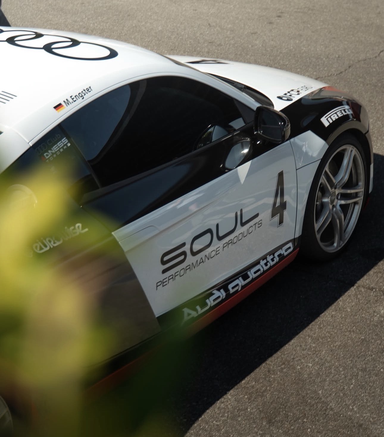 custom wrap on 2008 Audi R8