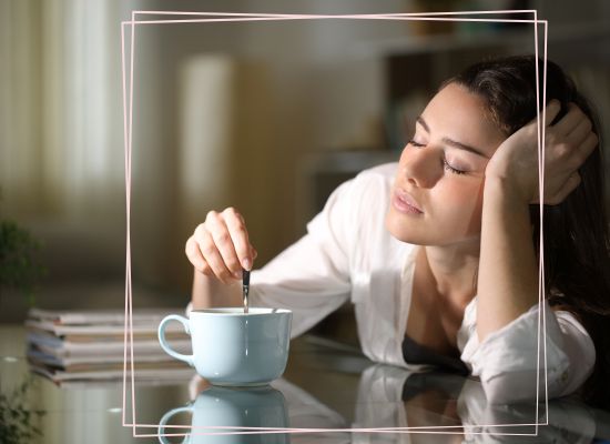 L'effet coup de fouet du café le matin: un effet délétère sur ton équilibre hormonal, ton cycle et ton ovulation L'effet coup de fouet du café le matin: un effet délétère sur ton équilibre hormonal, ton cycle et ton ovulation