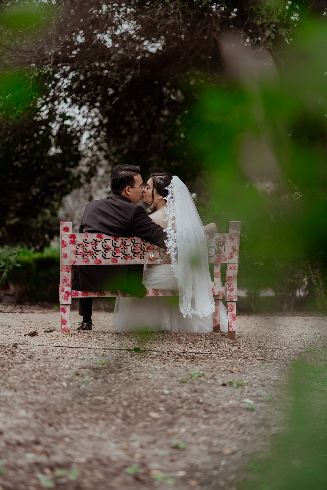Elanor Tinsley Park Engagement shoot