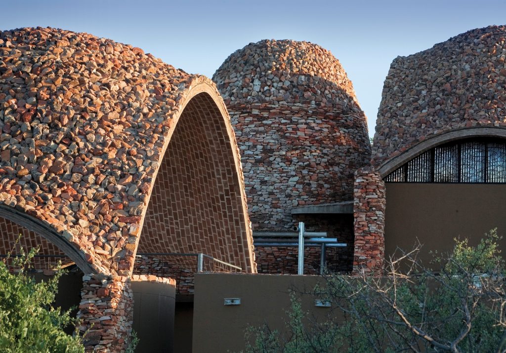 Smart homes in Africa, innovative building methods, urban sustainability solutions Smart homes in Africa, innovative building methods, urban sustainability solutions