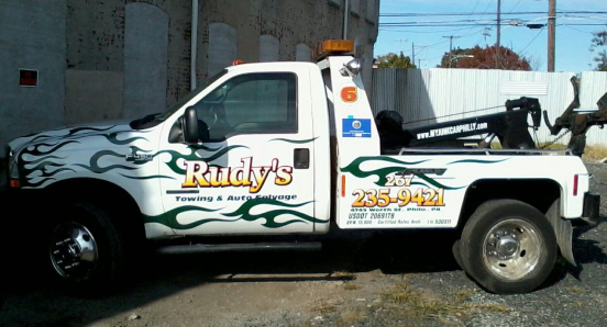 Rudy's Towing and Auto Salvage provides top cash for junk cars in the Philadelphia area.