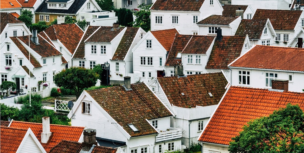 House-PhilanthroInvest NOW