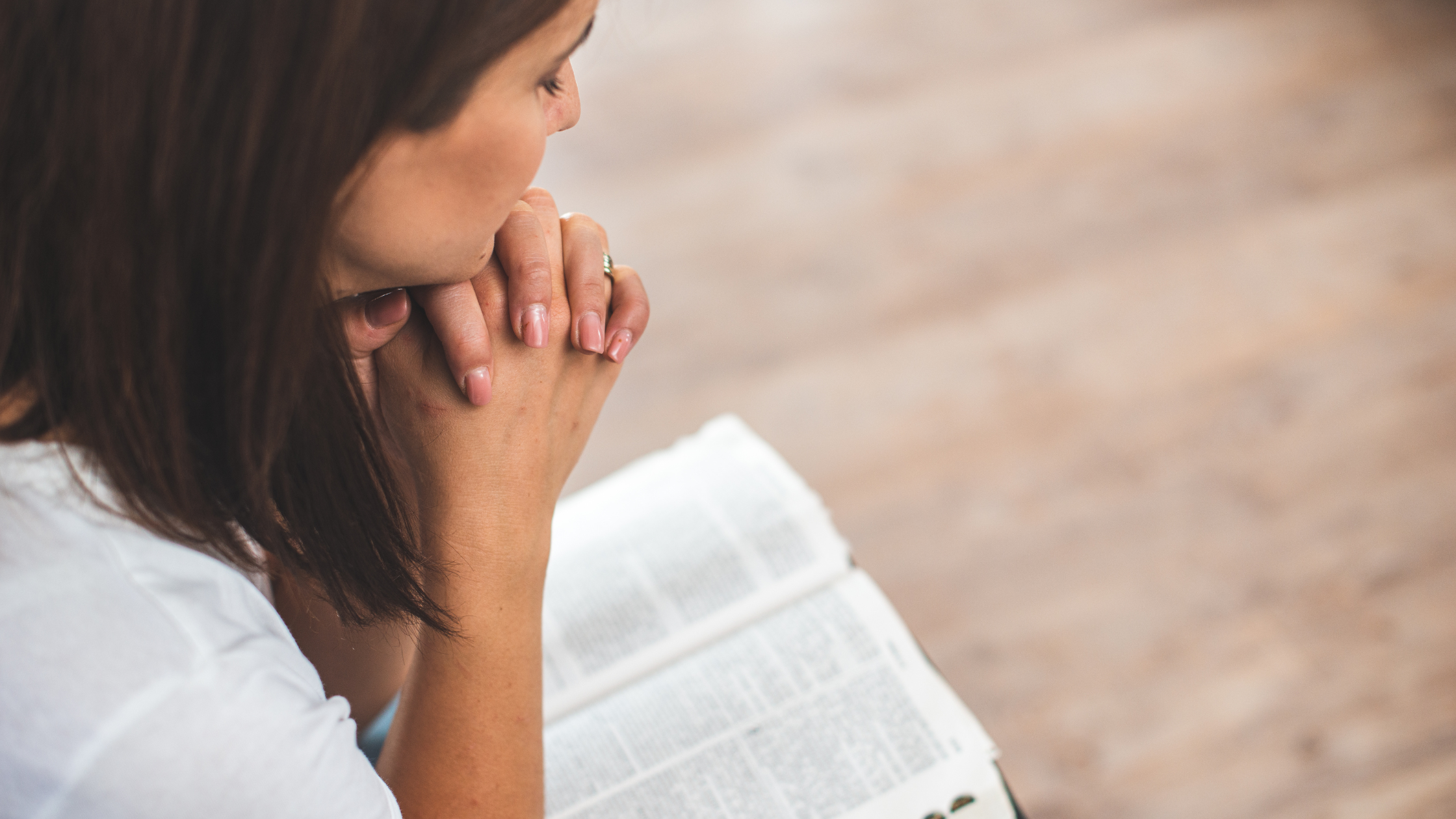 woman praying woman praying