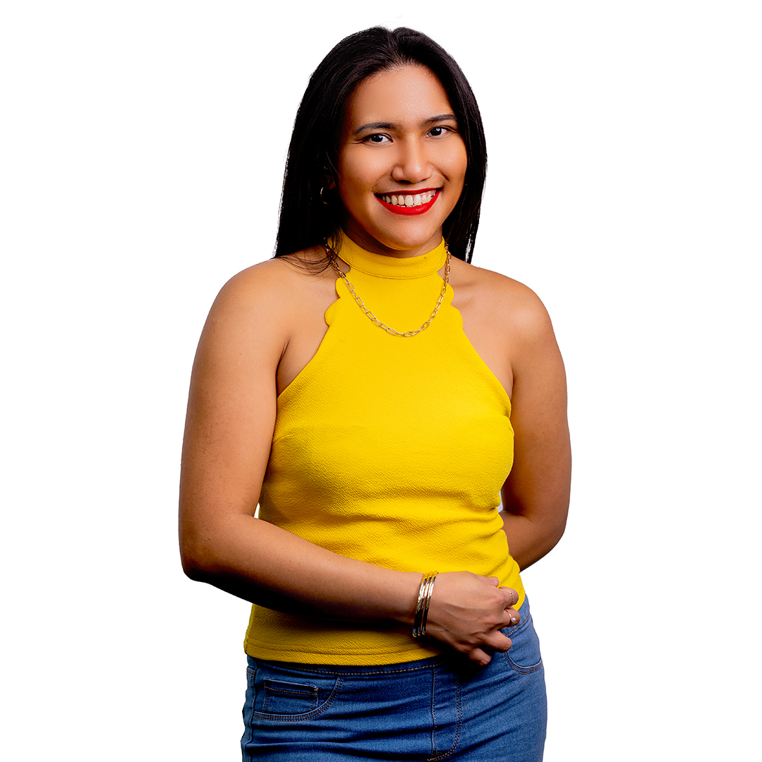 Catherine Abe is the owner and founder of Collabarts. She is a passionate product videographer and photographer. Her wild interest in business and the skincare industry leads her to explore how to build beauty brands.