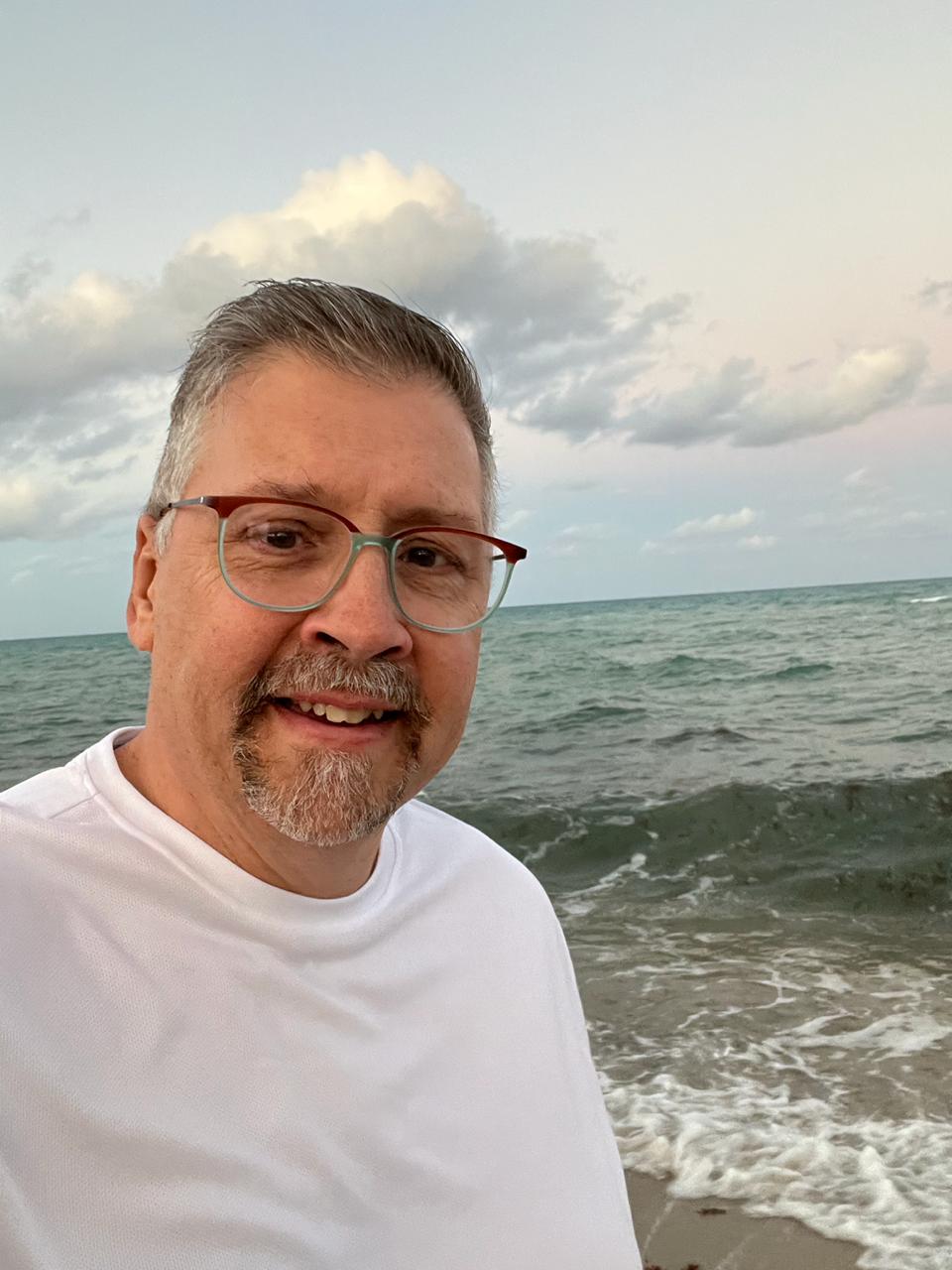 Jerry Klingerman is above all, a communicator. He has 40 years of experience as a writer, editor, photographer, and publisher, and has created numerous magazines and self-published several books. He’s the kind of person who can strike up a meaningful conversation in the supermarket checkout line, and who can walk into any room, in any situation and make friends. 