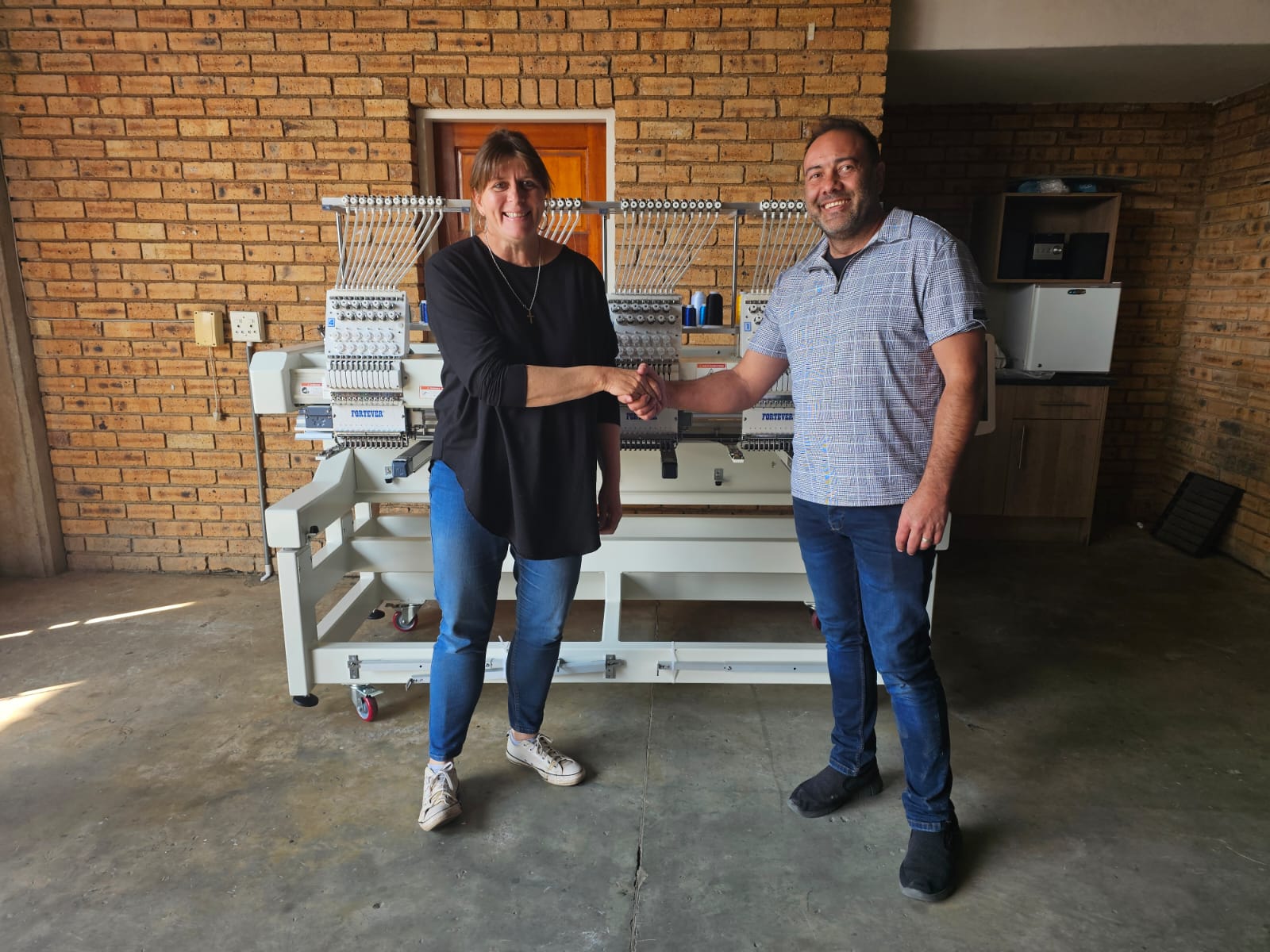 Client installation — Fortever embroidery machine in production