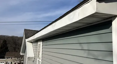 Seamless gutter installation