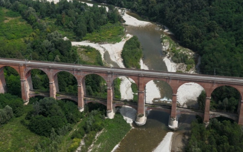 Ponte ferrroviario