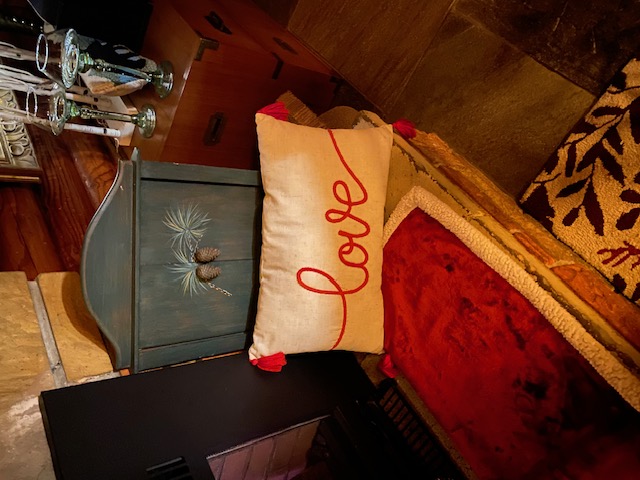 My Mom loved this pillow, so she chose it!
