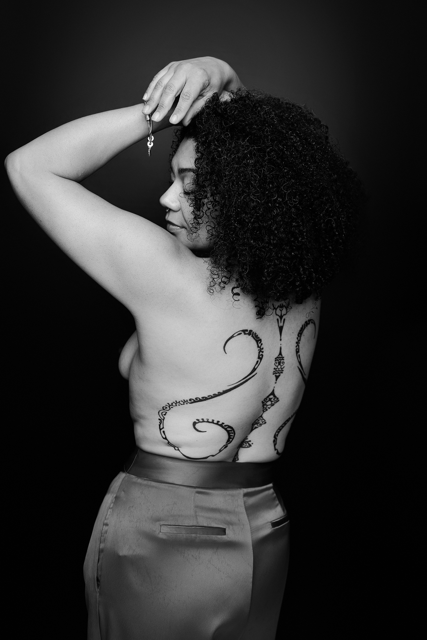 This empowering boudoir session helped Amy rediscover her confidence and embrace her true self. This empowering boudoir session helped Amy rediscover her confidence and embrace her true self.