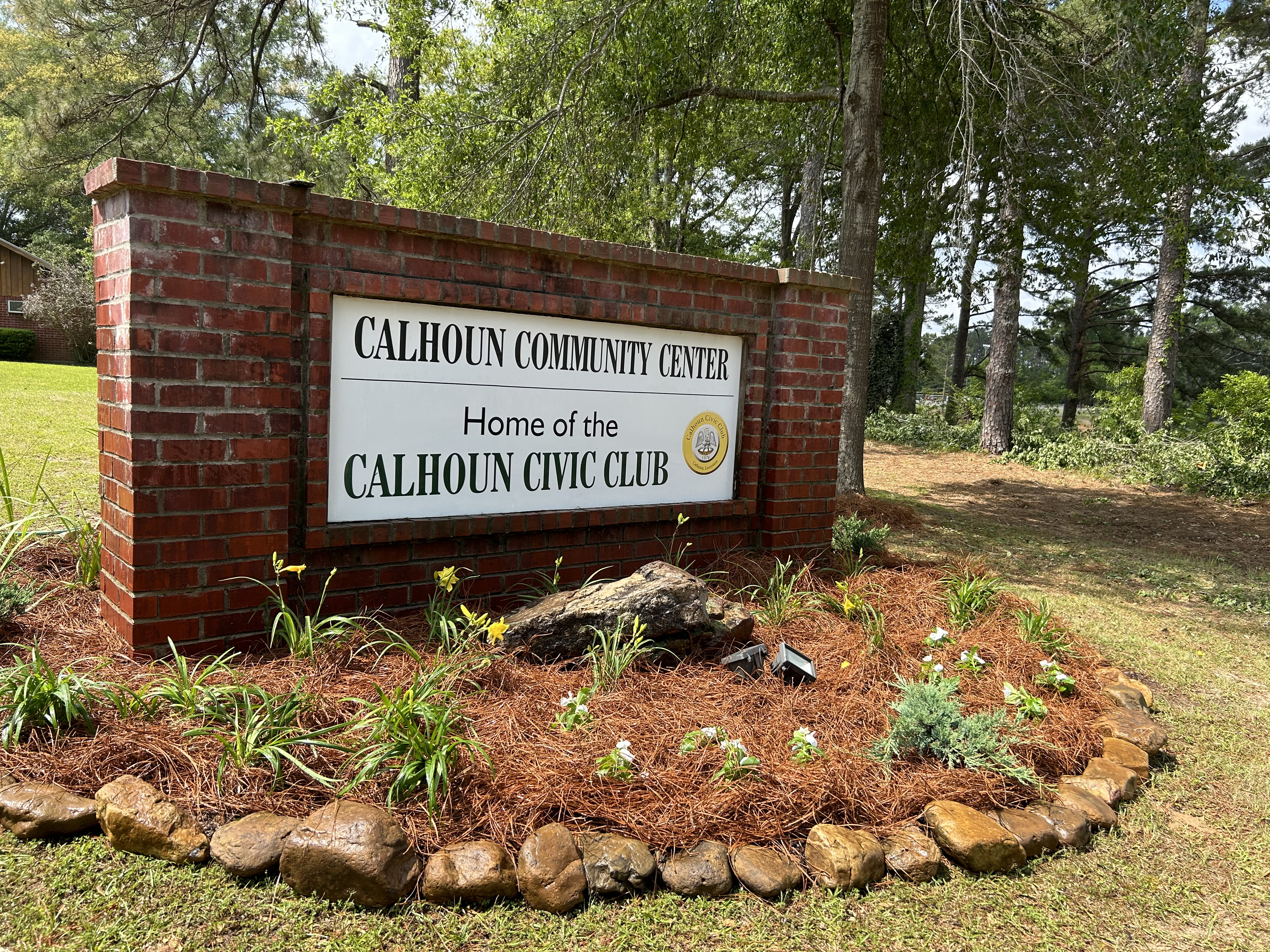 Commercial landscaping in Calhoun, LA