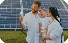 Imagem de uma familia com painel solar