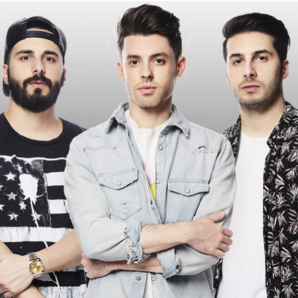 Cash Cash