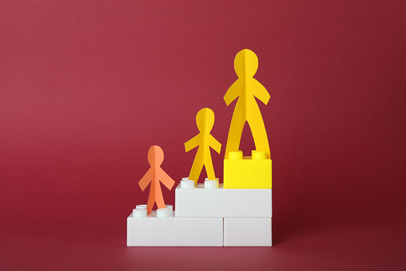 Client Tiers & SLAs: How to Deliver the Right Experience at the Right Cost | David Rivero