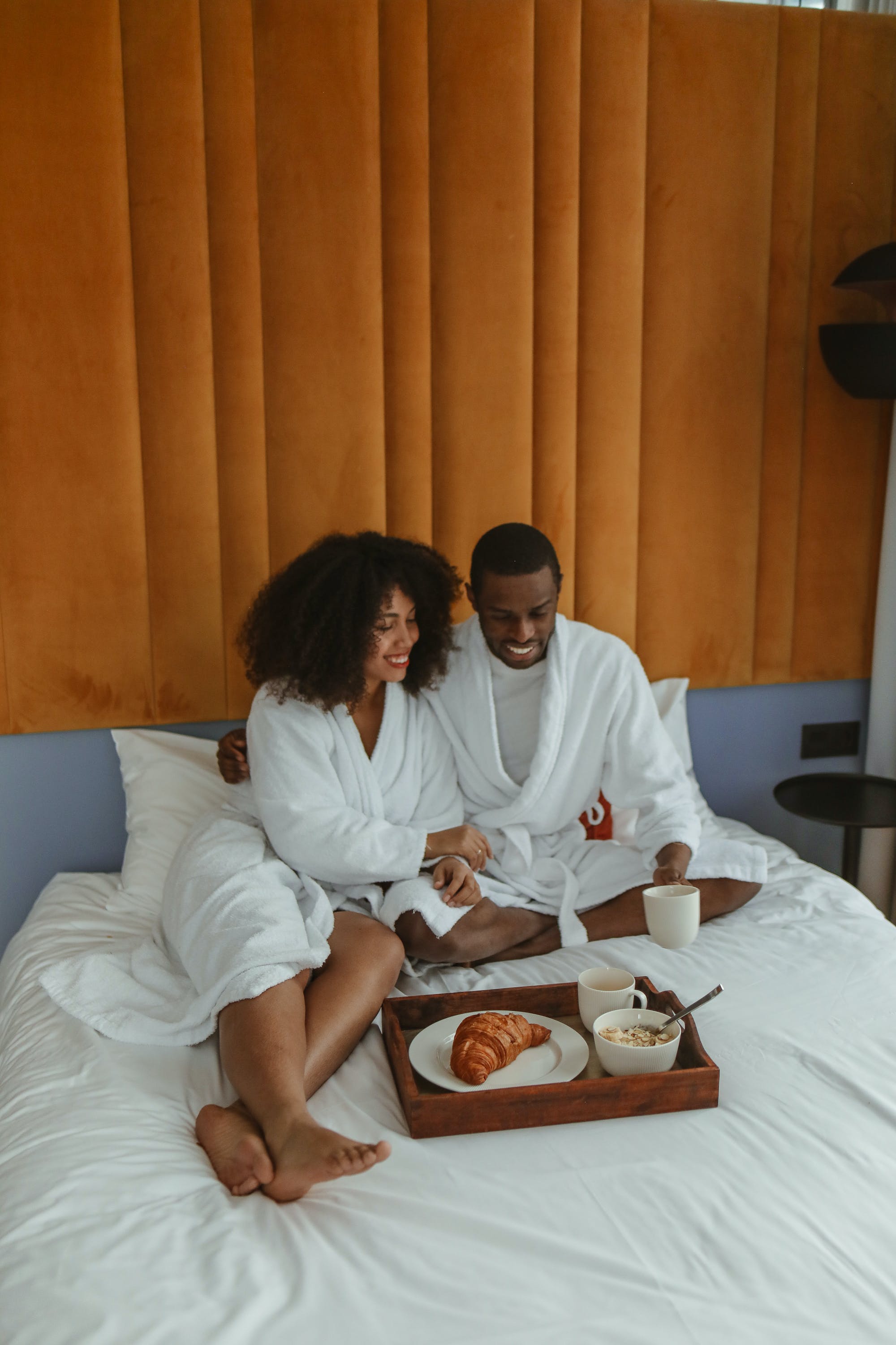 honeymoon couple breakfast