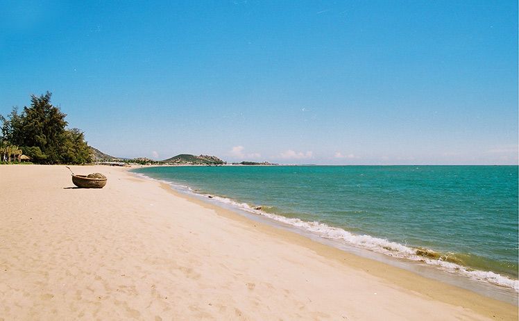 Biển Ninh Chữ - Học tiếng Anh với chuyến đi đến Phan Rang Biển Ninh Chữ - Học tiếng Anh với chuyến đi đến Phan Rang