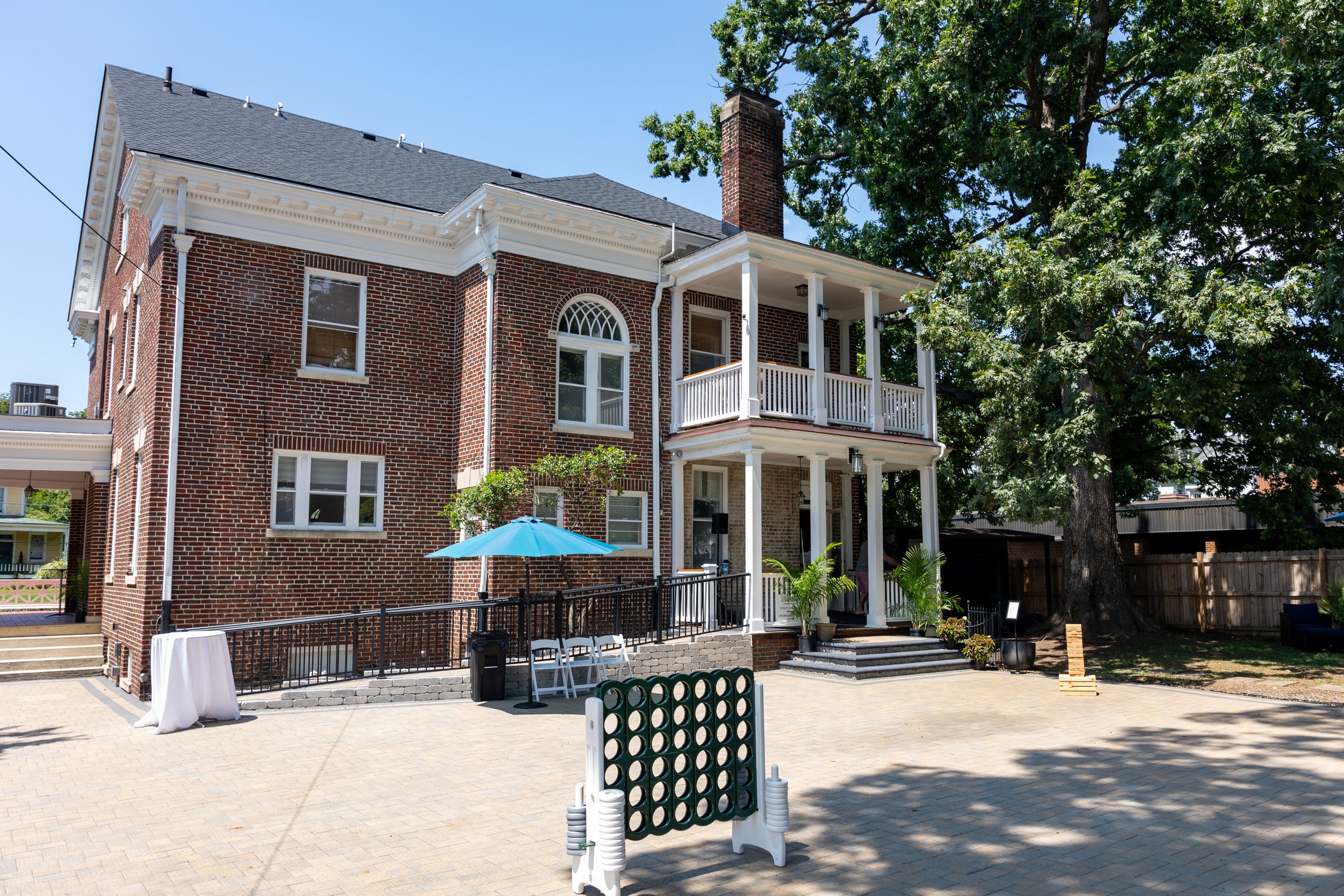 Bent oaks manor Bent oaks manor