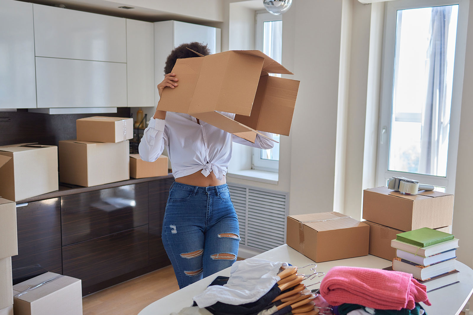 9 Essential Tips for Organizing After a Move