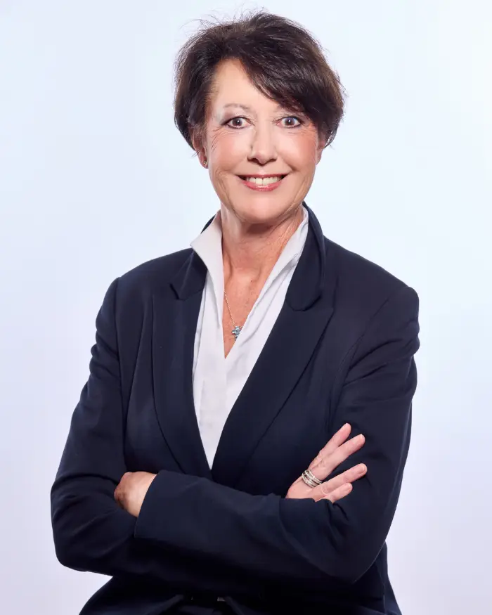 Iris B. Schwarz Portrait