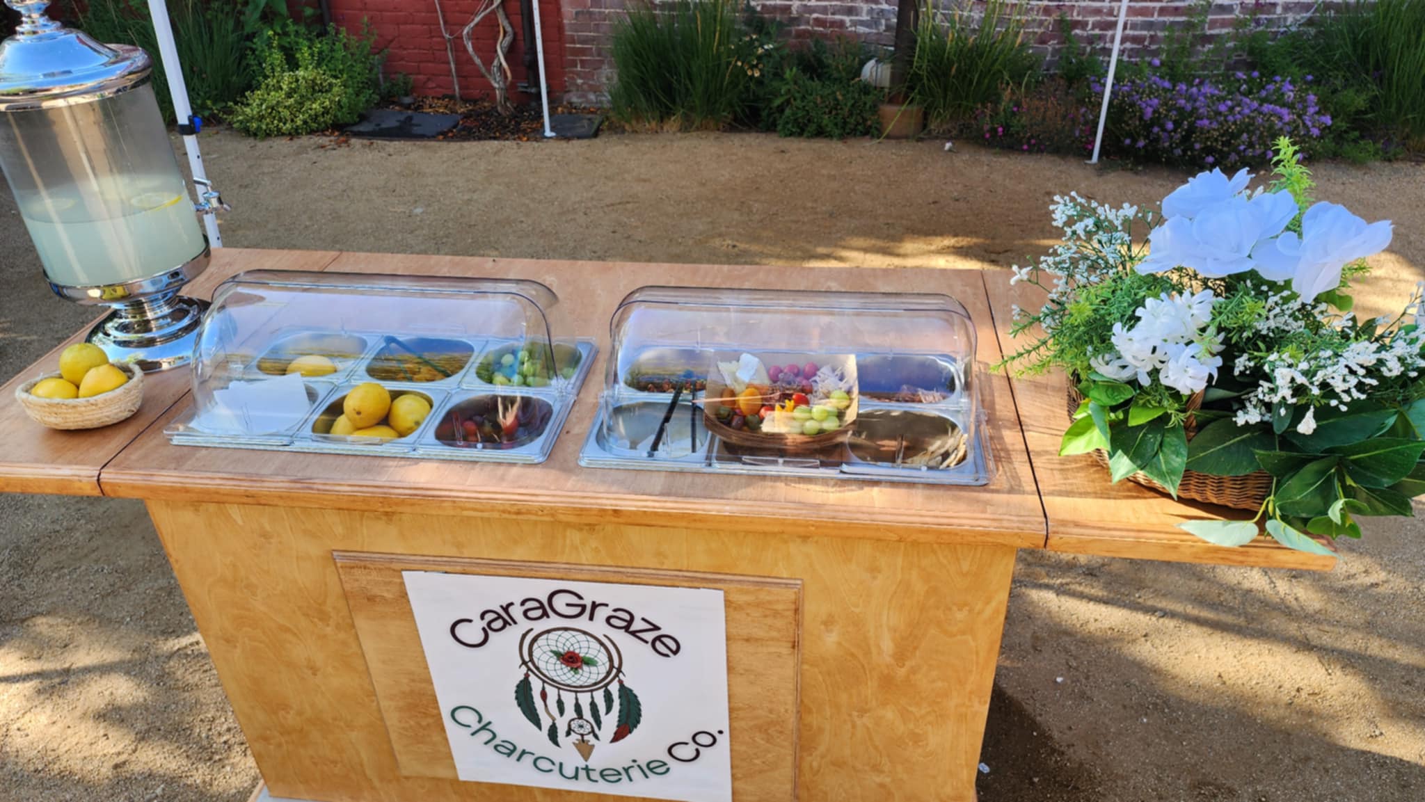 what exactly is a charcuterie cart?