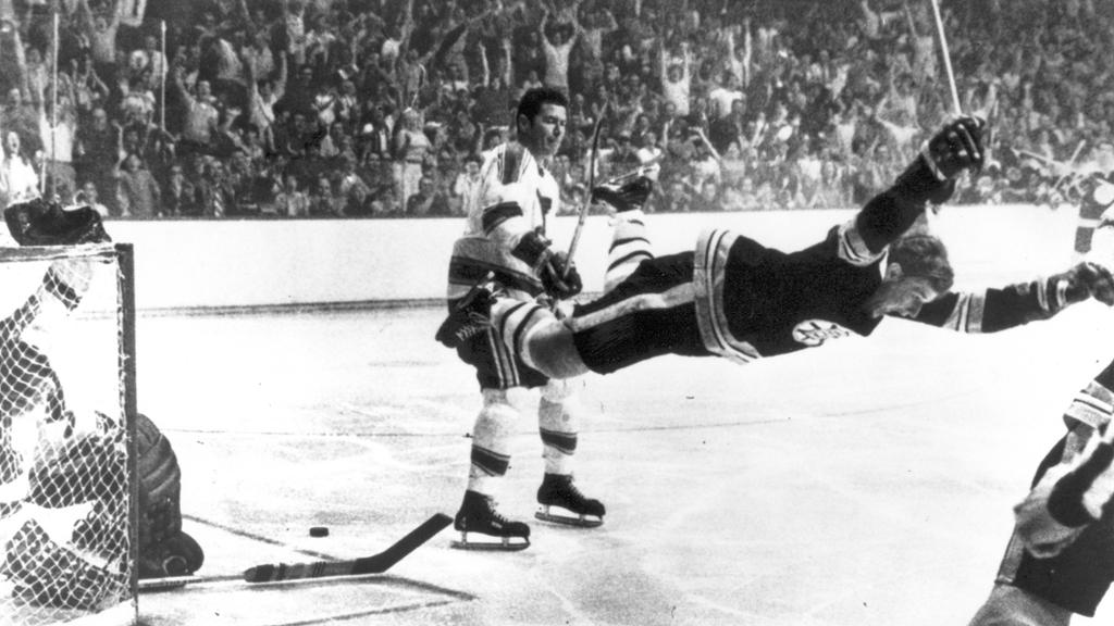 Bobby Orr being Bobby Orr