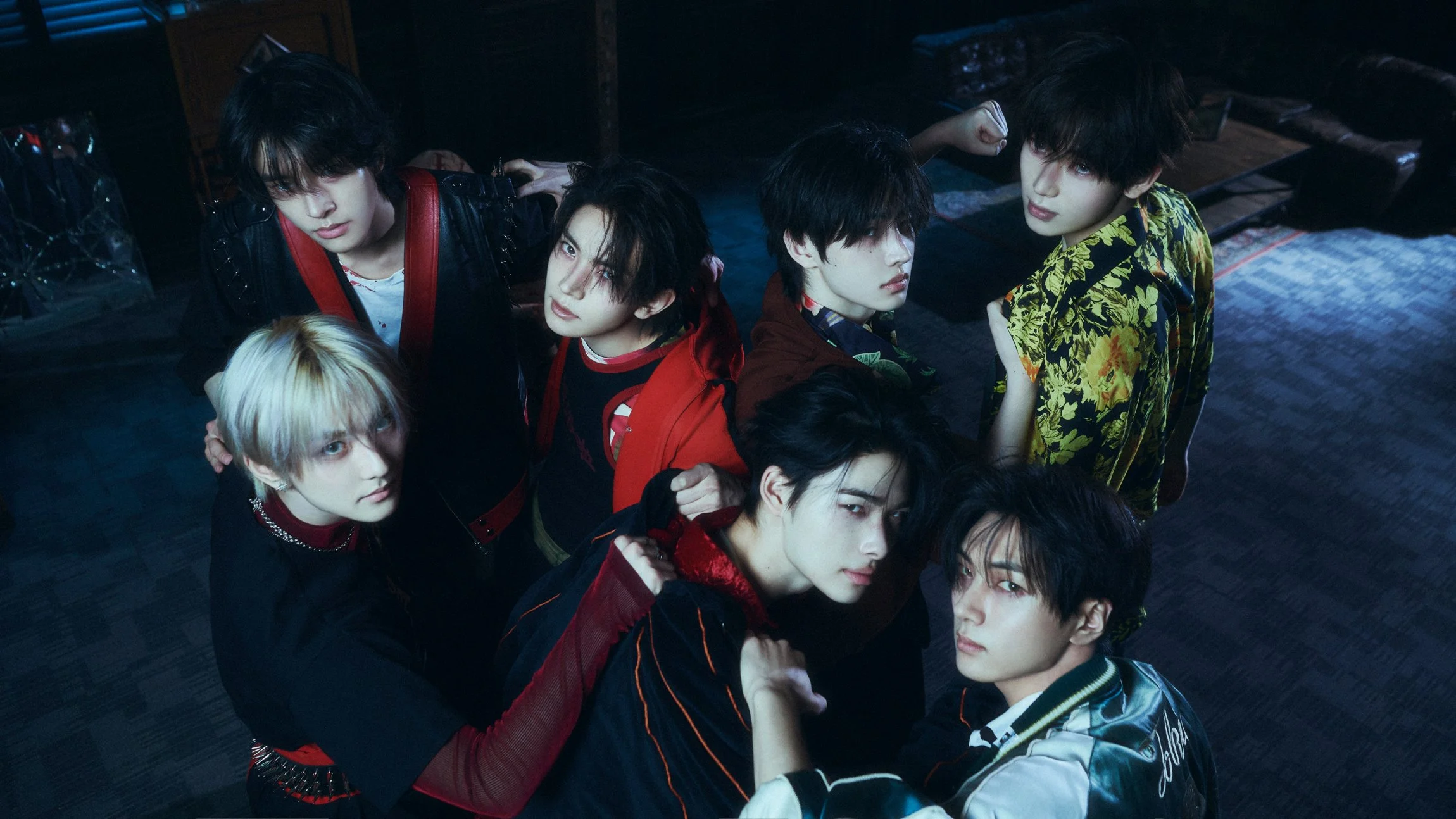 MAMA Awards 2025 stage with K-Pop artists celebrating major wins, including ENHYPEN MAMA Awards 2025 stage with K-Pop artists celebrating major wins, including ENHYPEN