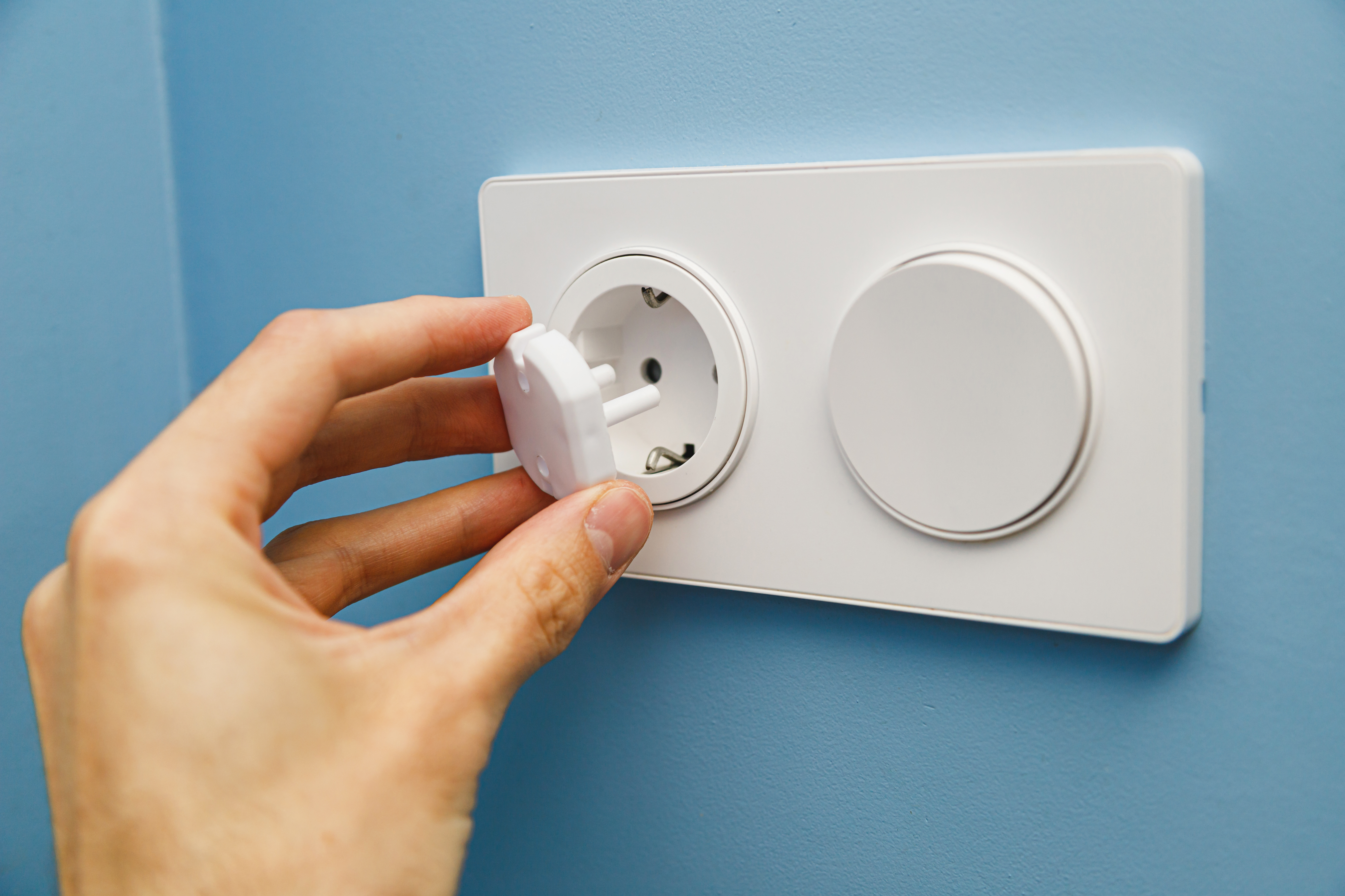 Outlet covers prevent curious fingers from accessing outlets, reducing the risk of electric shocks and burns. Outlet covers prevent curious fingers from accessing outlets, reducing the risk of electric shocks and burns.